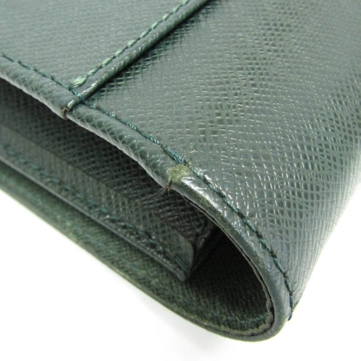 Louis Vuitton Taiga Serviette Kourad M30074