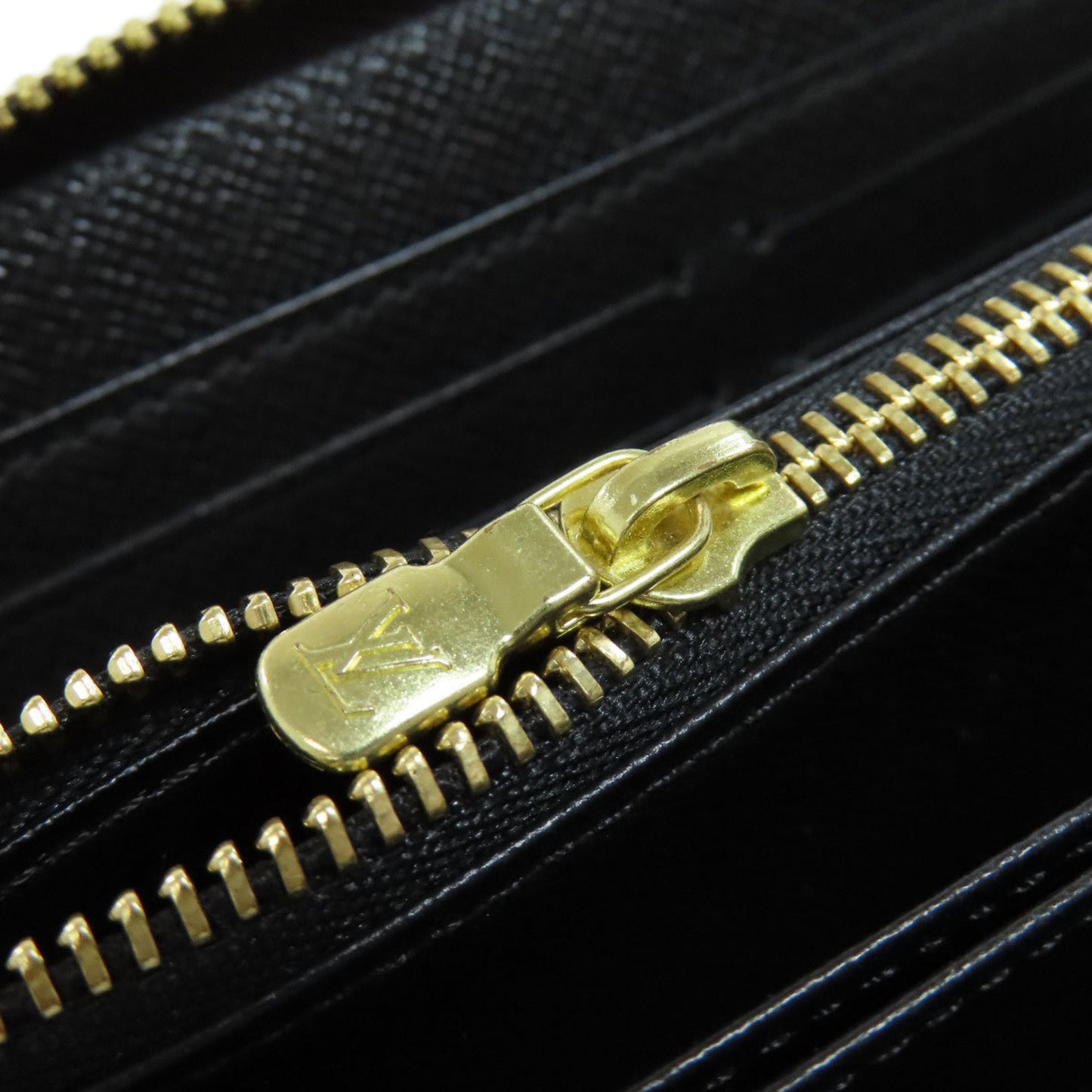 Louis Vuitton M69353 Zippy Wallet Long Giant Monogram Canvas