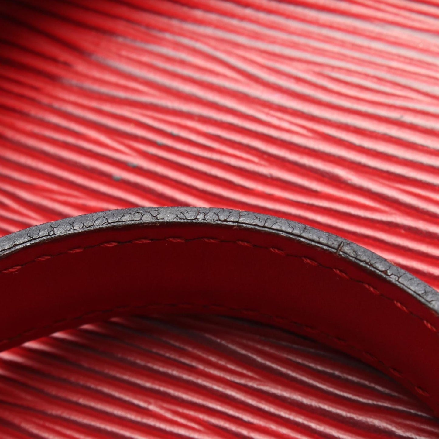 Louis Vuitton Epi Leather Lussack Shoulder Bag In Castilian Red