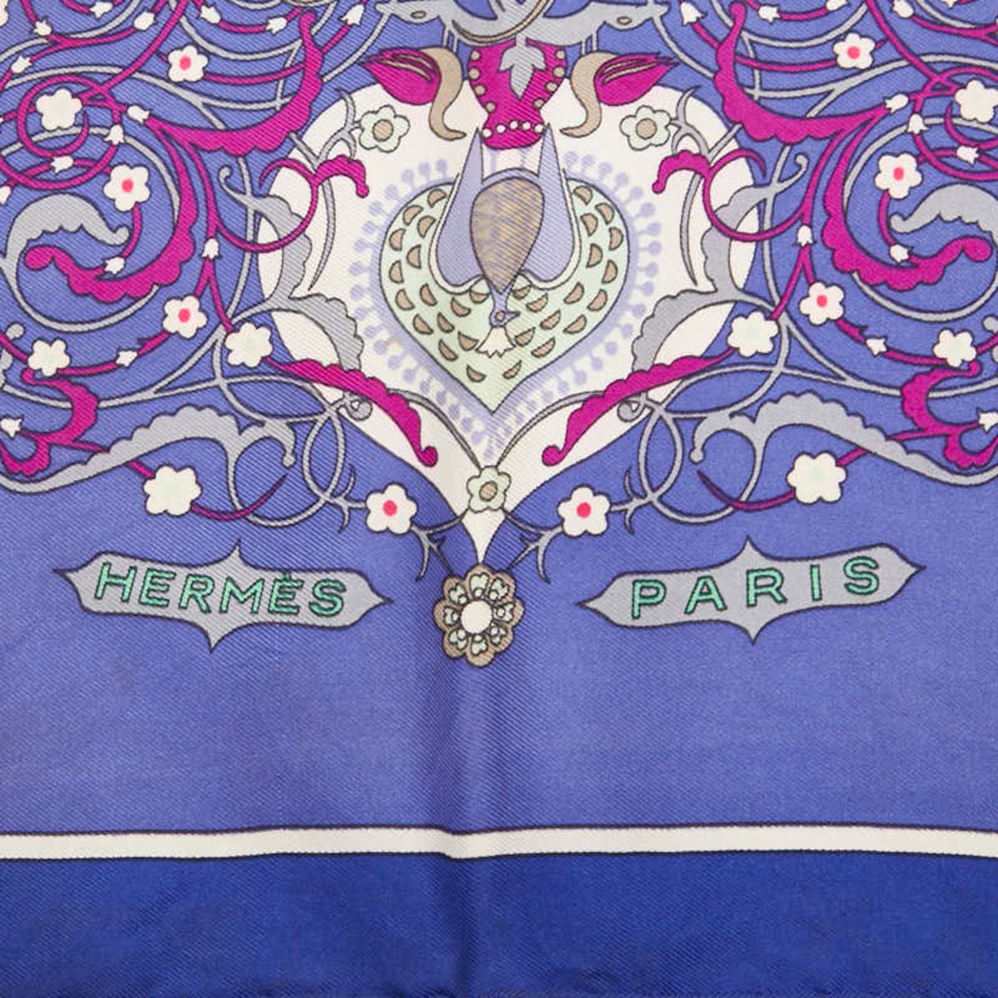 Hermes Herms Carr 90 "Poesie Persane" Persian Poem Scarf