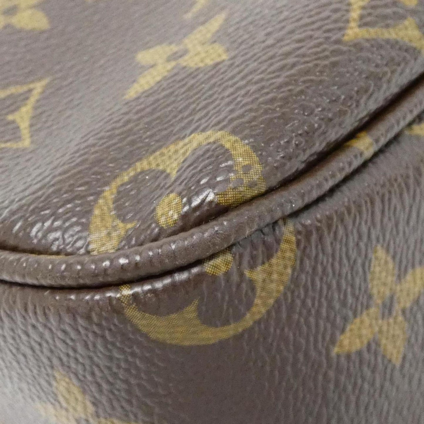 Louis Vuitton Monogram Sac Bosphore M40043 Handbag