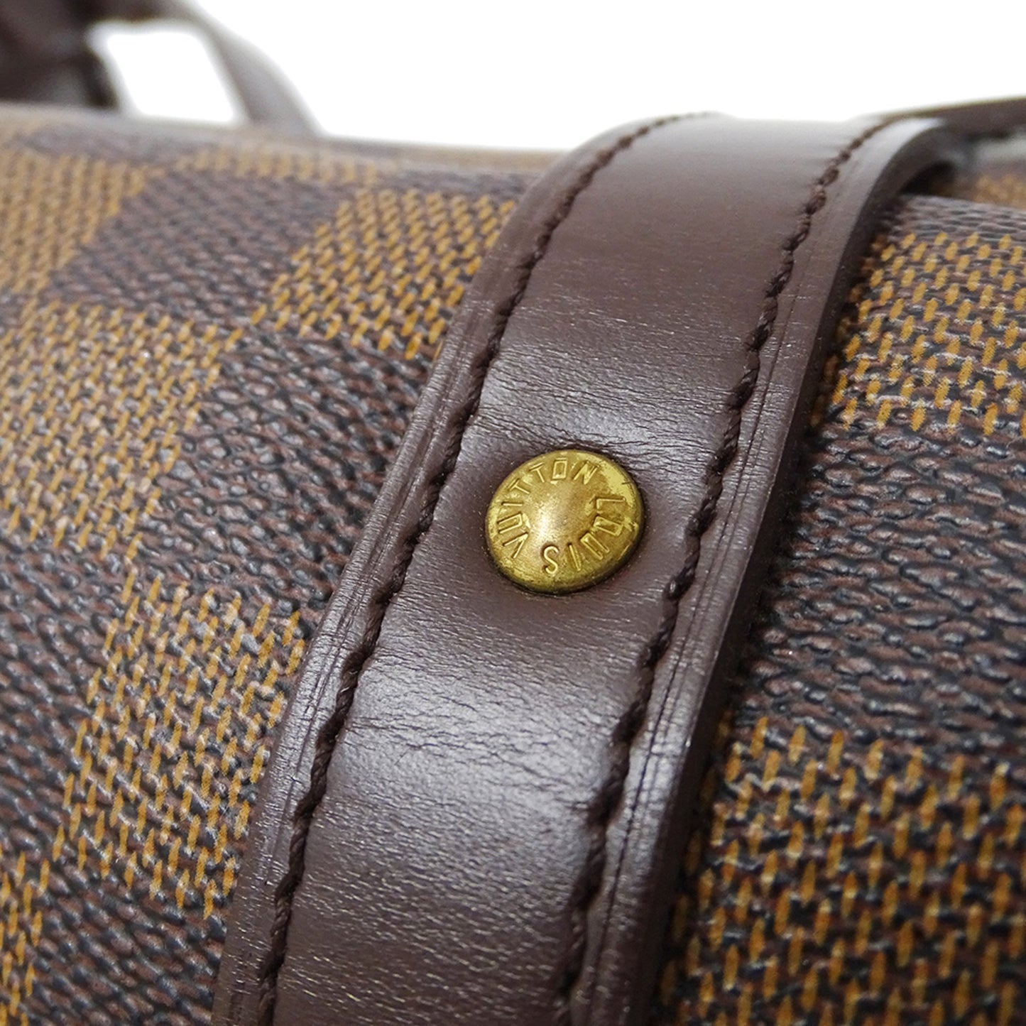 Louis Vuitton Saumur 30 Shoulder Bag