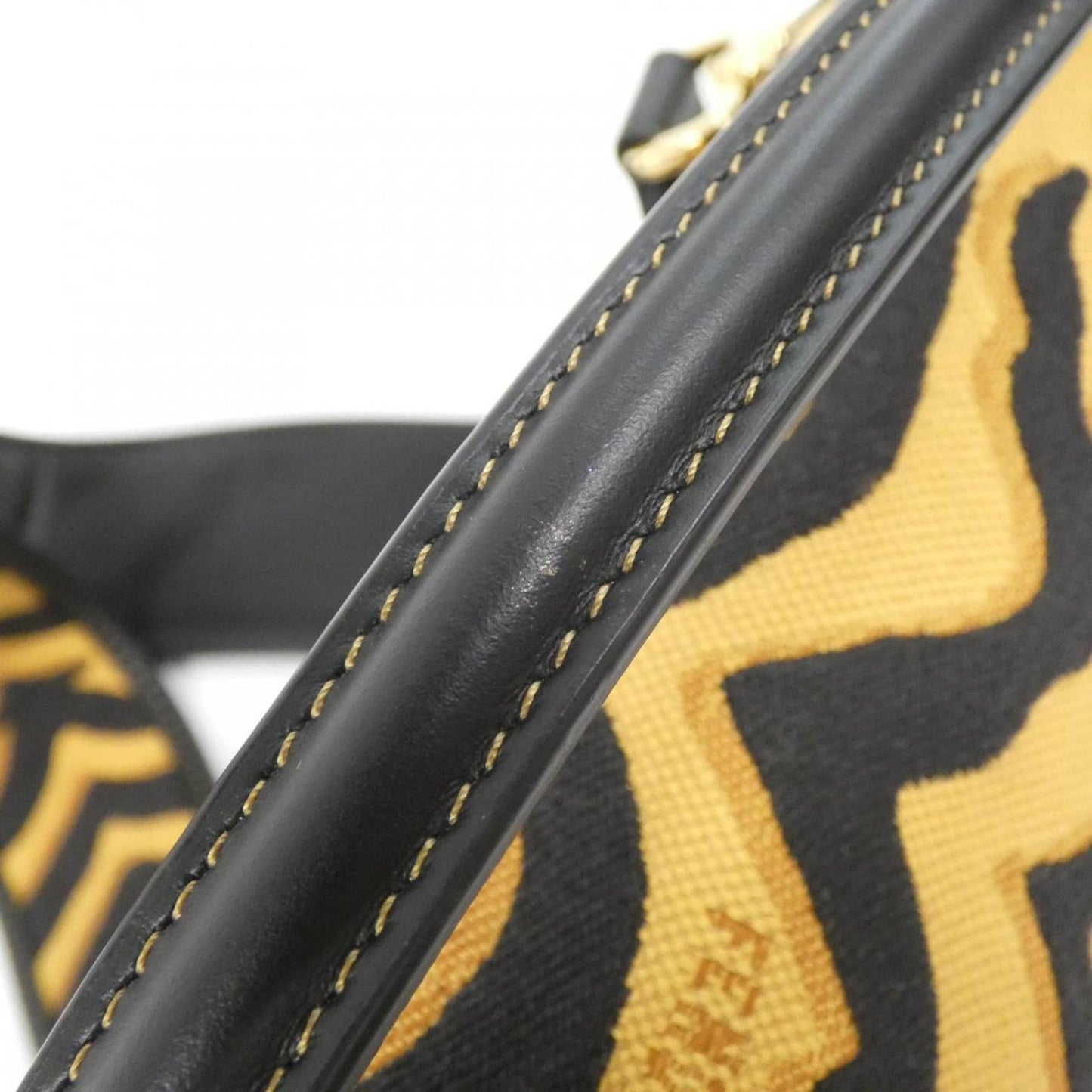 Fendi Baguette Mini 8Bs017 Aj7U Handbag