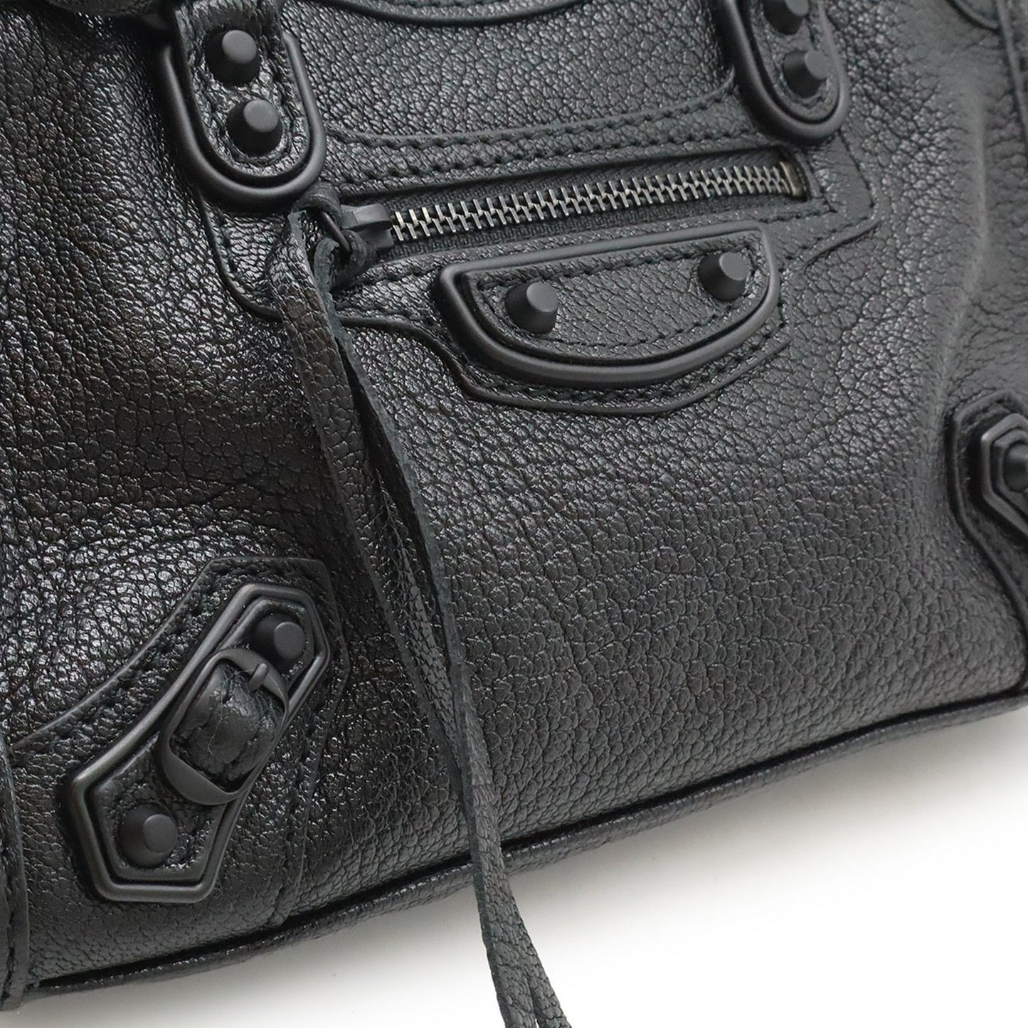 Balenciaga Classic Nano City Handbag/Shoulder Bag In Black Leather