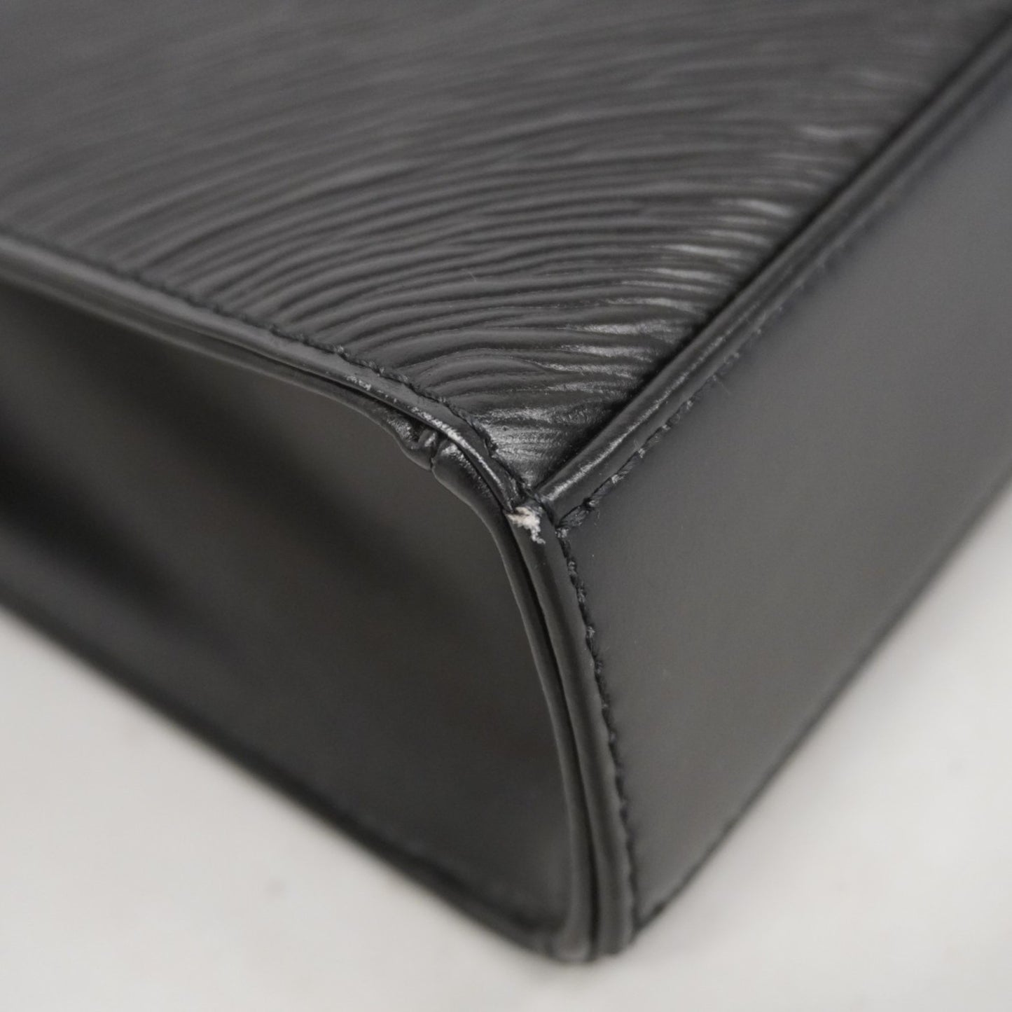 Louis Vuitton Epi Opera Line Sparta Handbag M63942 Noir