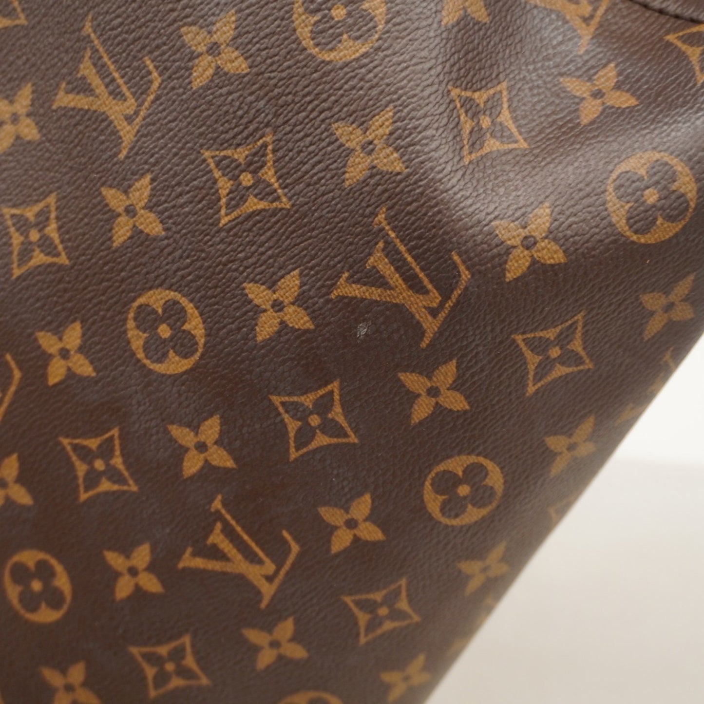 Louis Vuitton Monogram Gaia Shoulder Bag M41621 Brown Noir