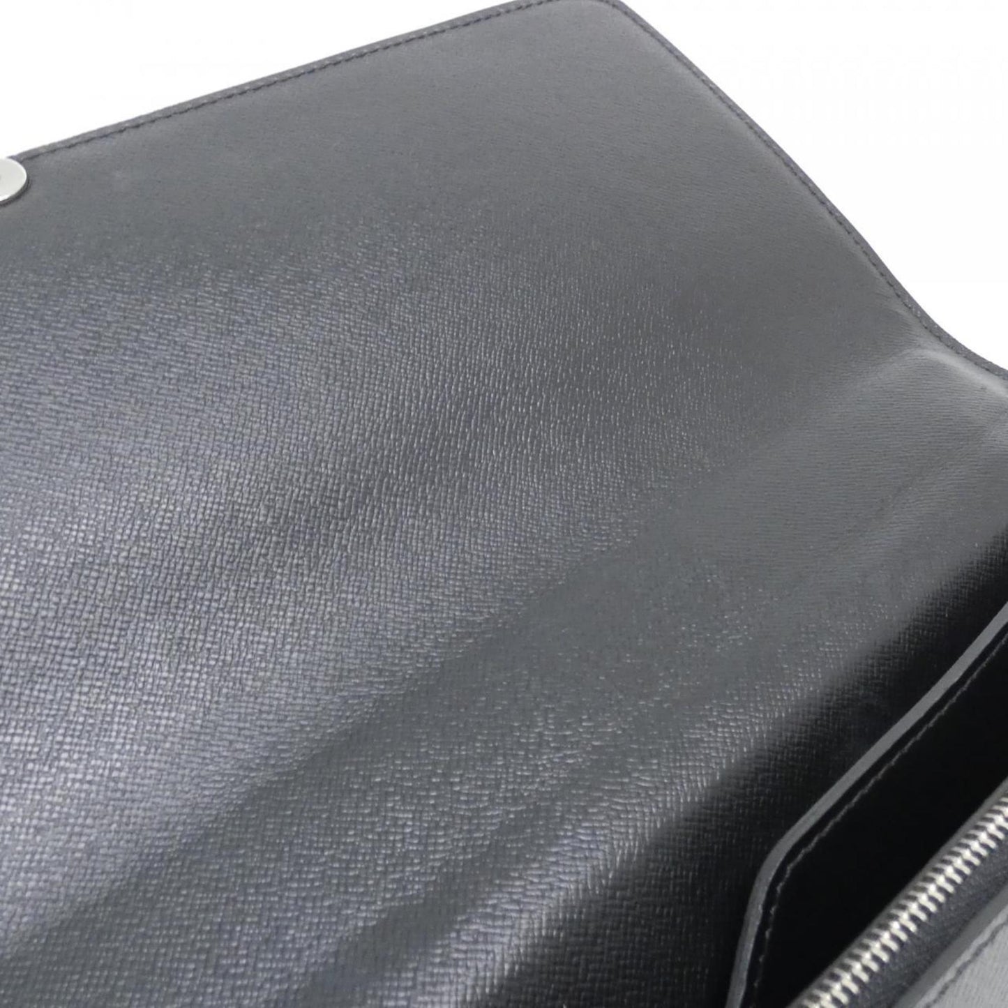 Louis Vuitton Taiga Laguito M31092 Handbag