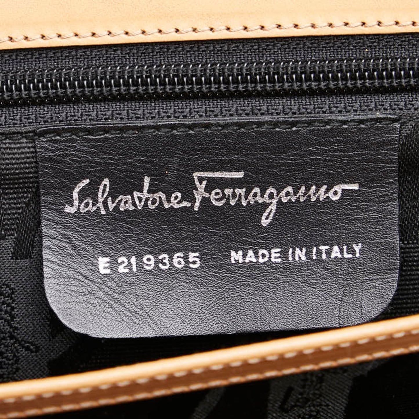 Salvatore Ferragamo Gancini Handbag/Shoulder Bag