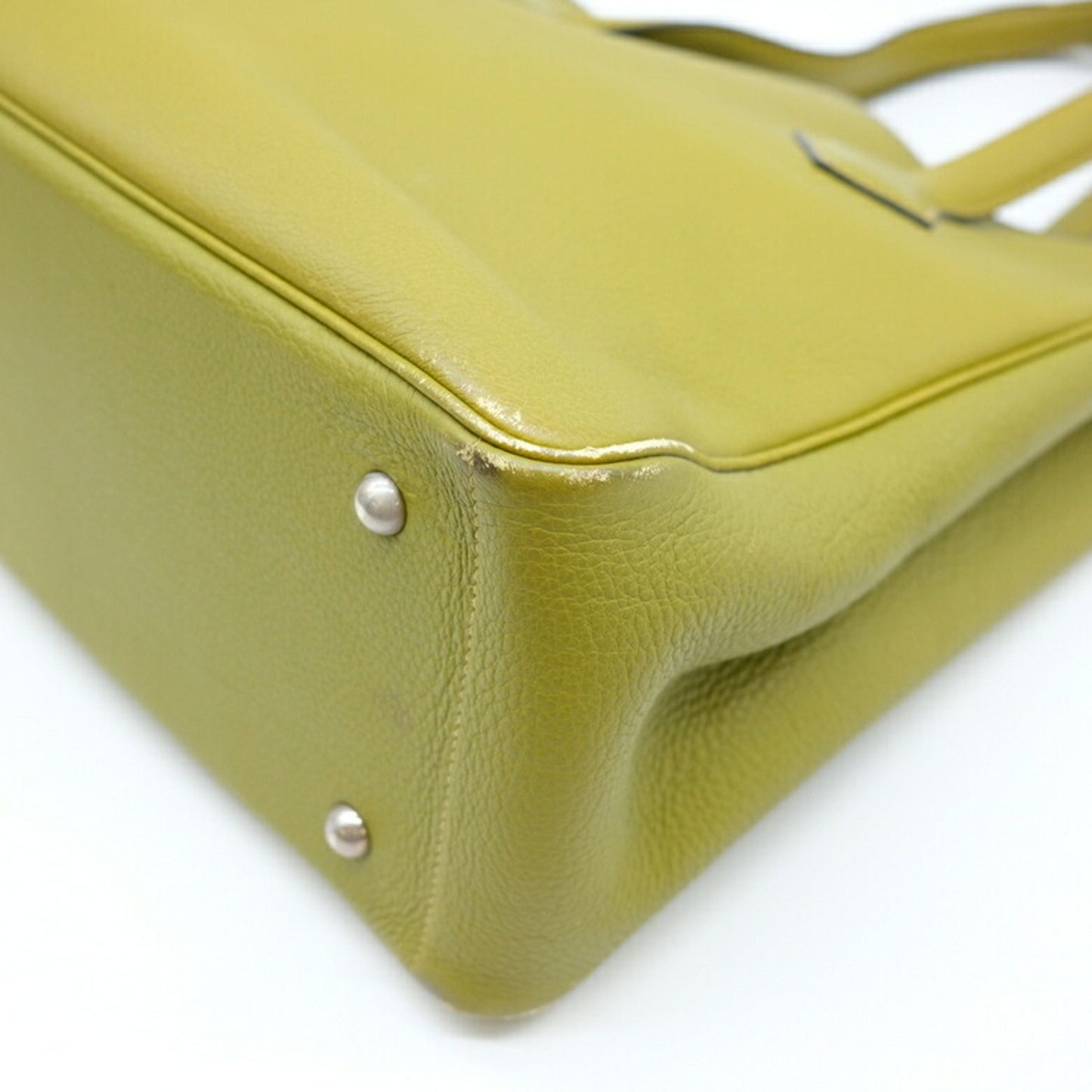 Hermes Victoria Cabas 32 Tote Bag In Taurillon Clemence Anise Green