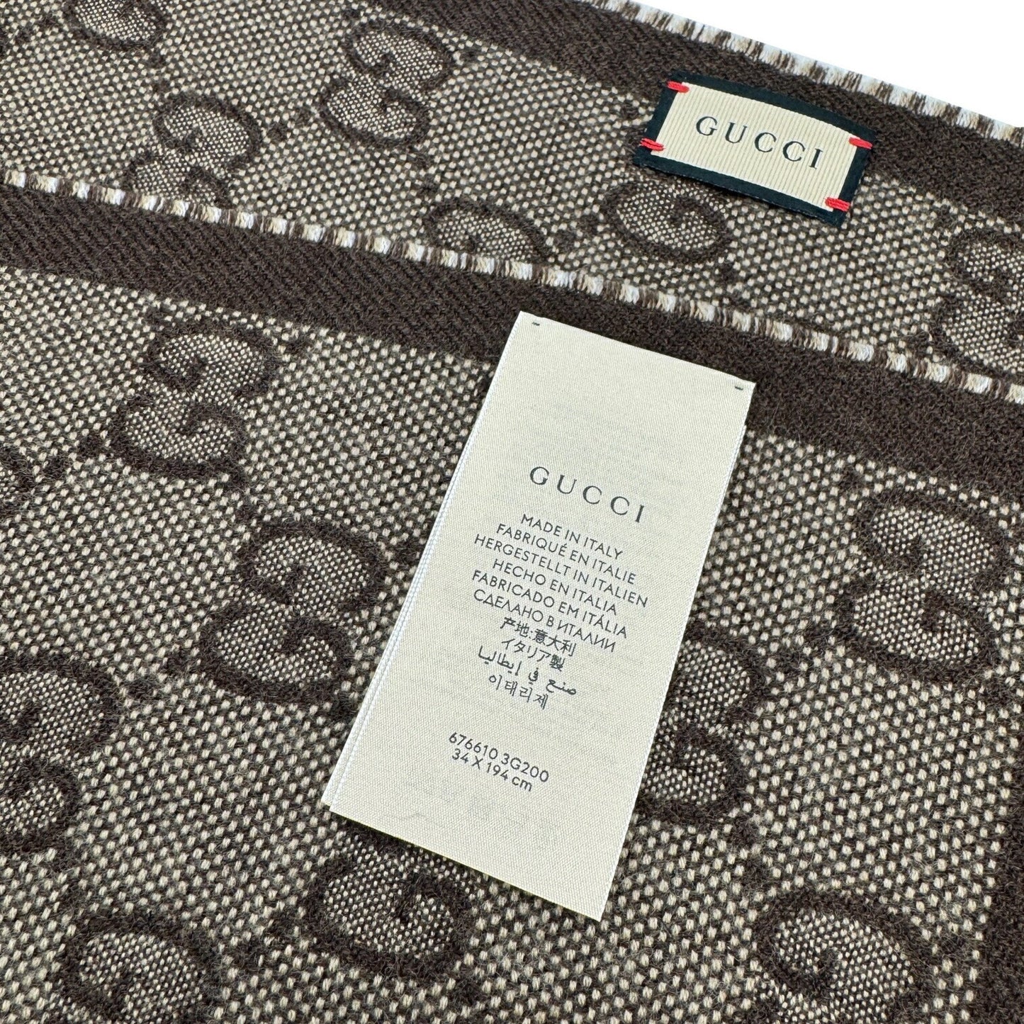 Gucci Reversible Gg Pattern Jacquard Wool Scarf In Blue