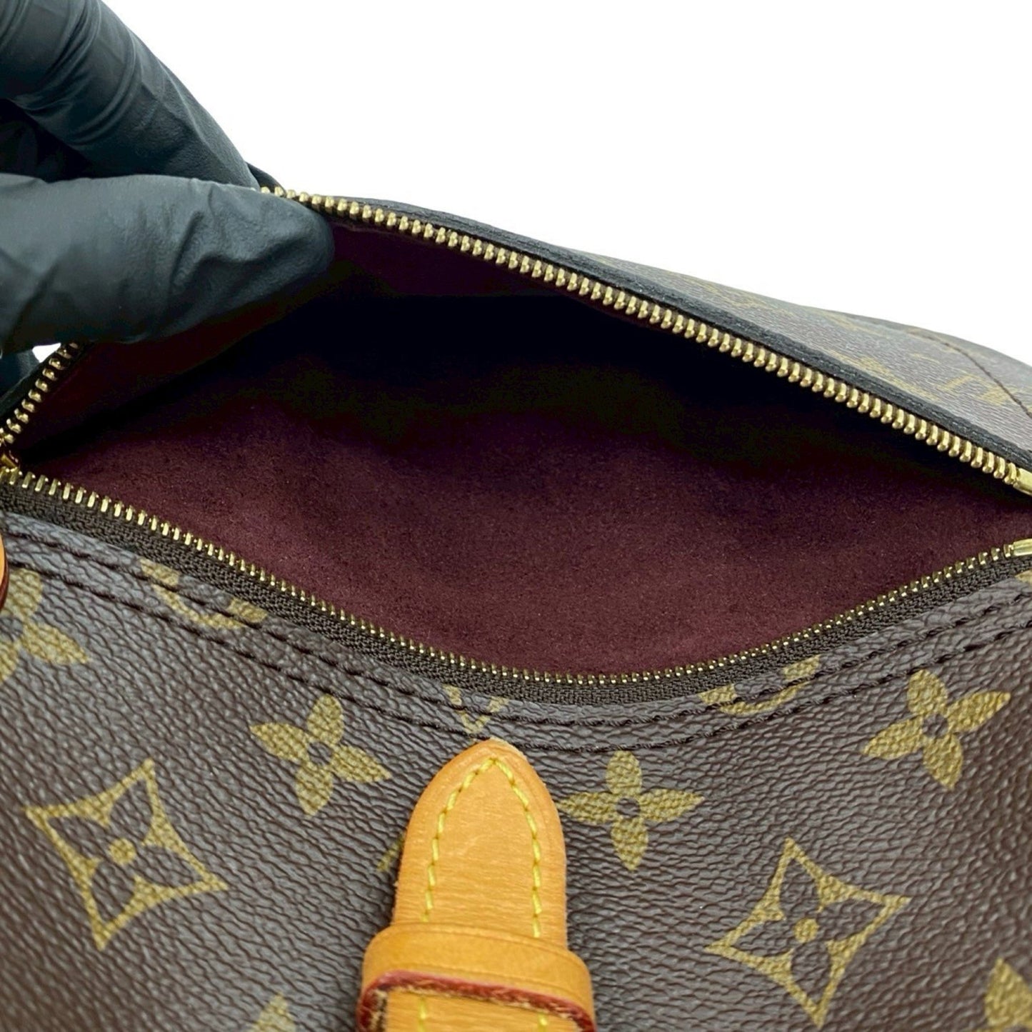 Louis Vuitton Montsouris Mm Monogram Leather Drawstring Backpack/Daypack