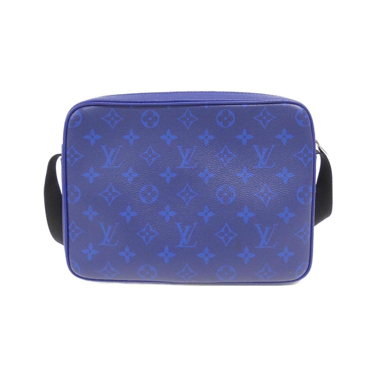 Louis Vuitton Taiga Lama Outdoor Messenger Pm M30242 Shoulder Bag