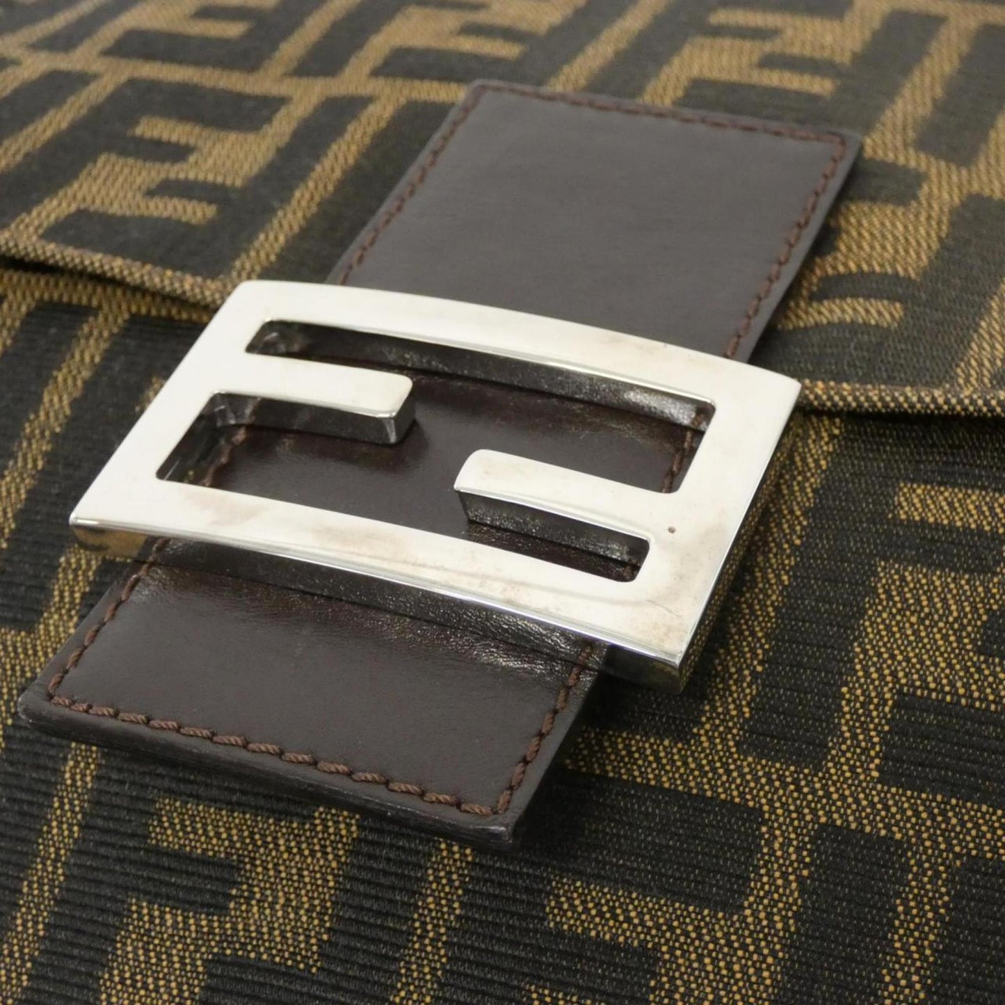 Fendi Mamma Baguette 26730 Shoulder Bag
