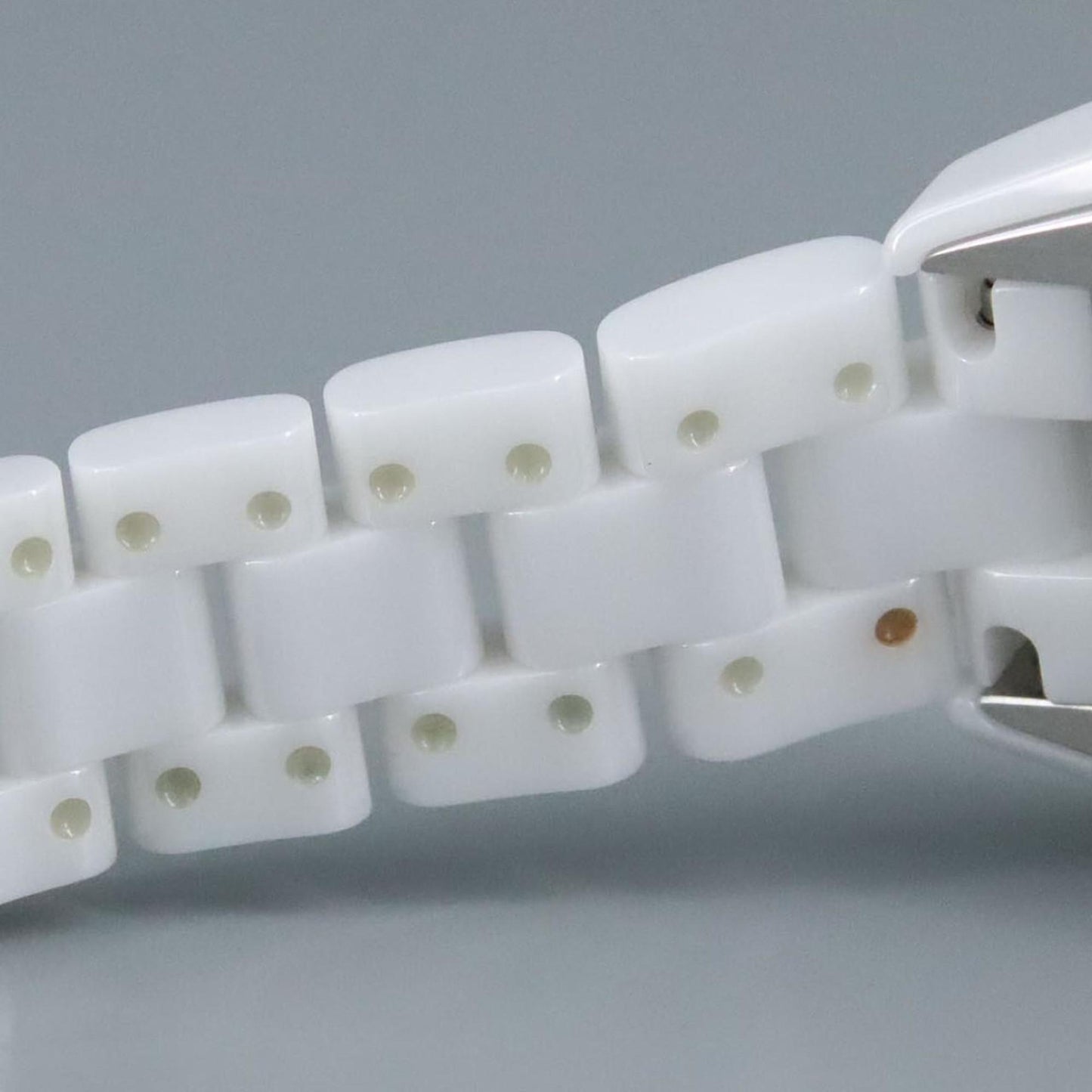 Chanel J12 33Mm Ceramic Watch H0968 Quartz Movement