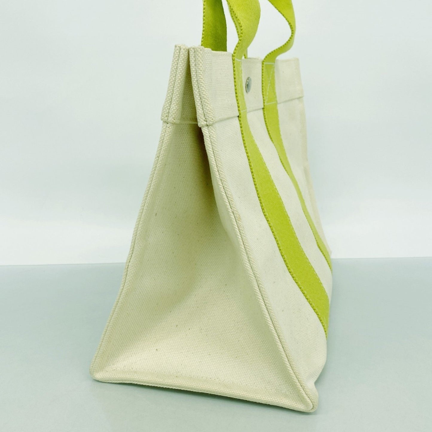 Hermes Herms Bora Pm Tote Bag In Ivory