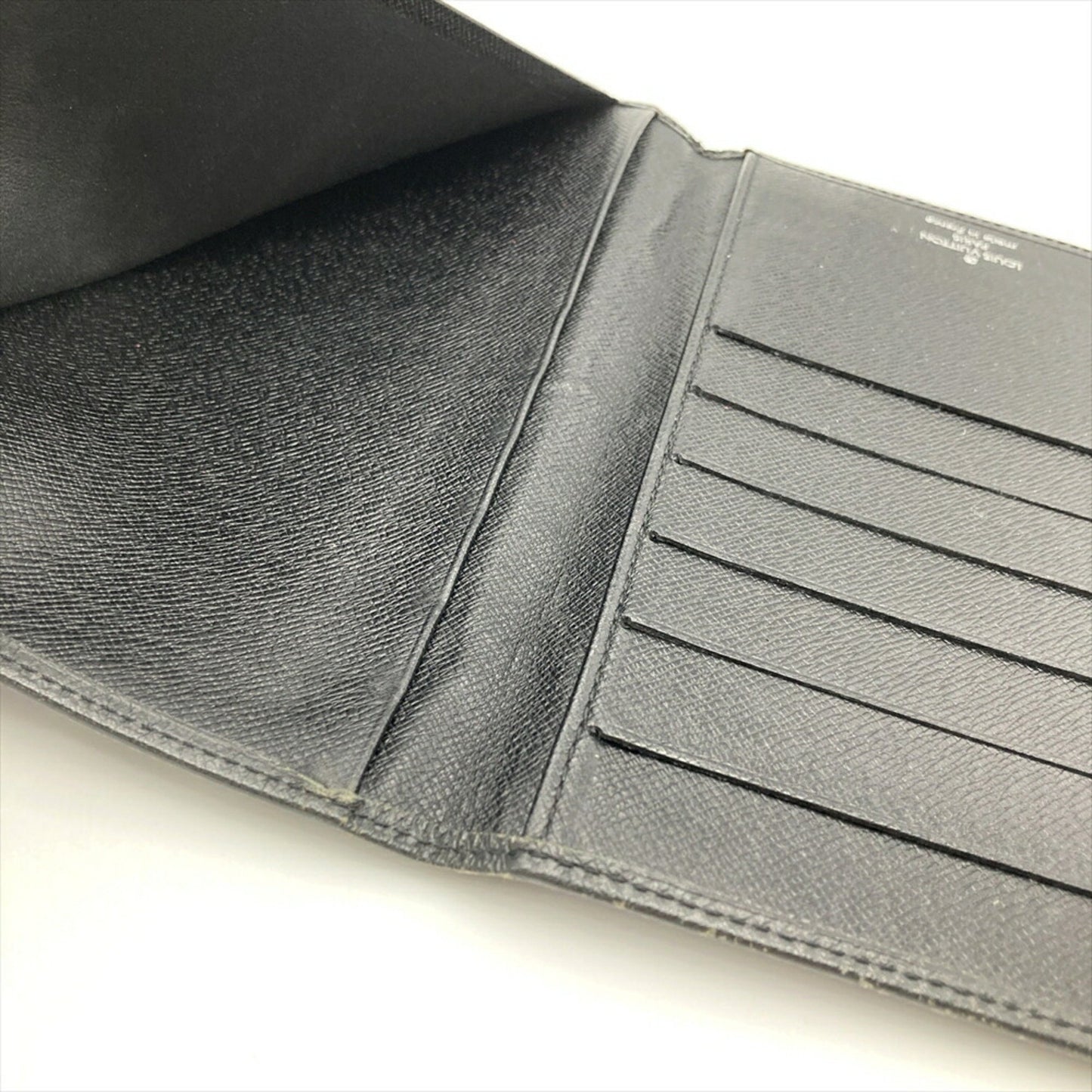 Louis Vuitton Louis Vuitton Porte Chaquie Carte Credit Wallet Taiga M30412 Ardoise Mi1001 Black
