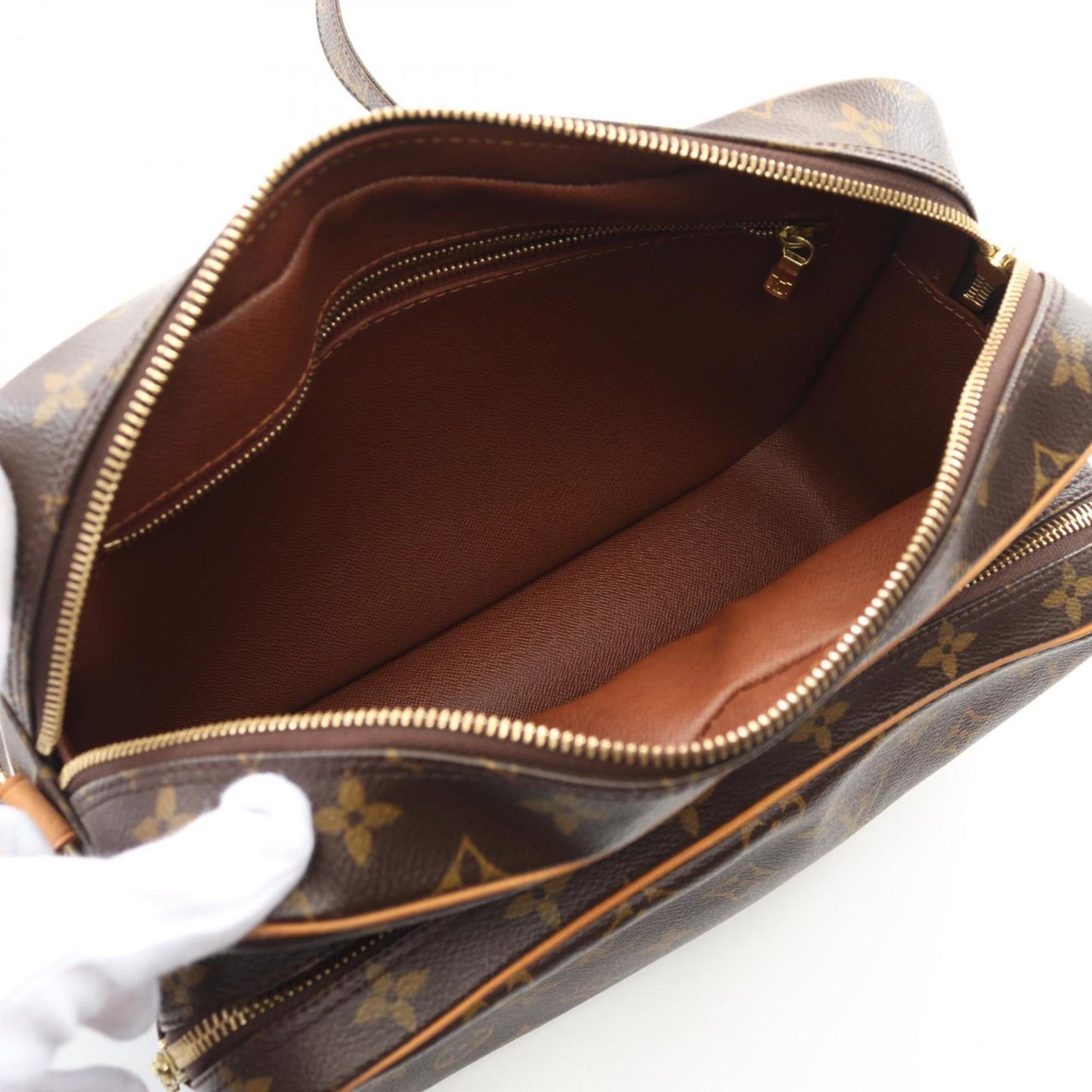 Louis Vuitton Nile Shoulder Bag Coated Canvas Leather Monogram