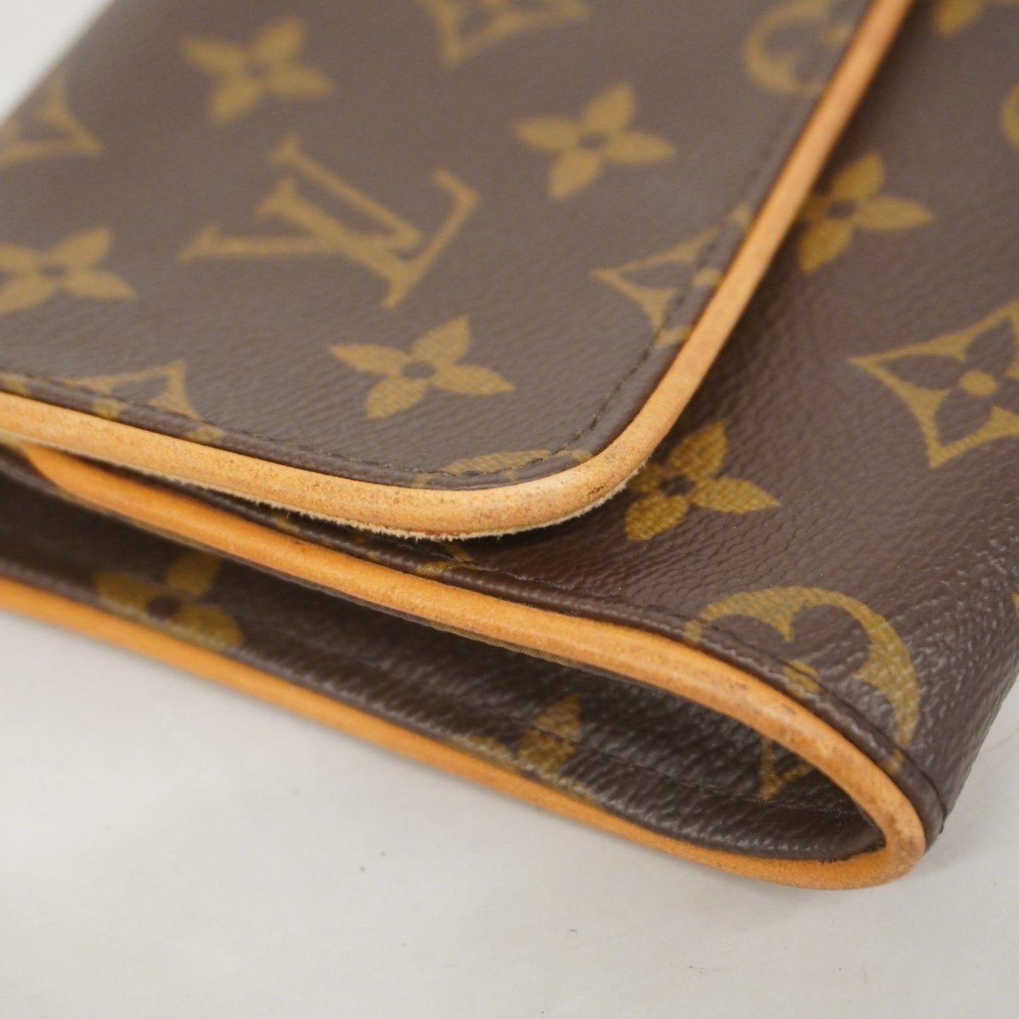 Louis Vuitton Monogram Pochette Twin Gm Shoulder Bag M51852 Brown