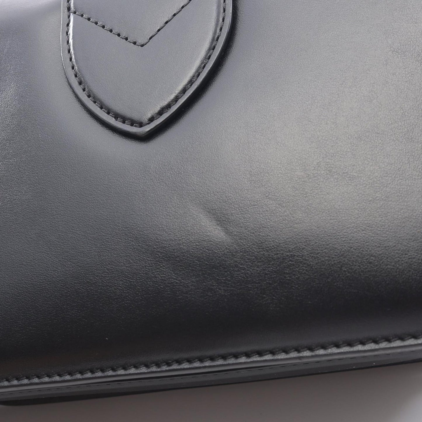 Louis Vuitton Lv Pont9 Shoulder Bag
