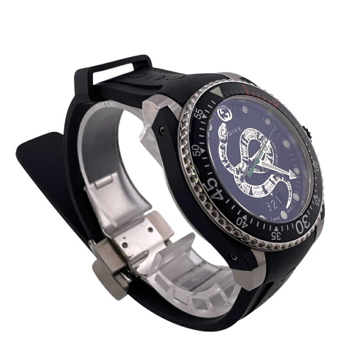 Gucci Dive 136.3 Snake Black Dial 3 Hand Date Watch Analog Digital