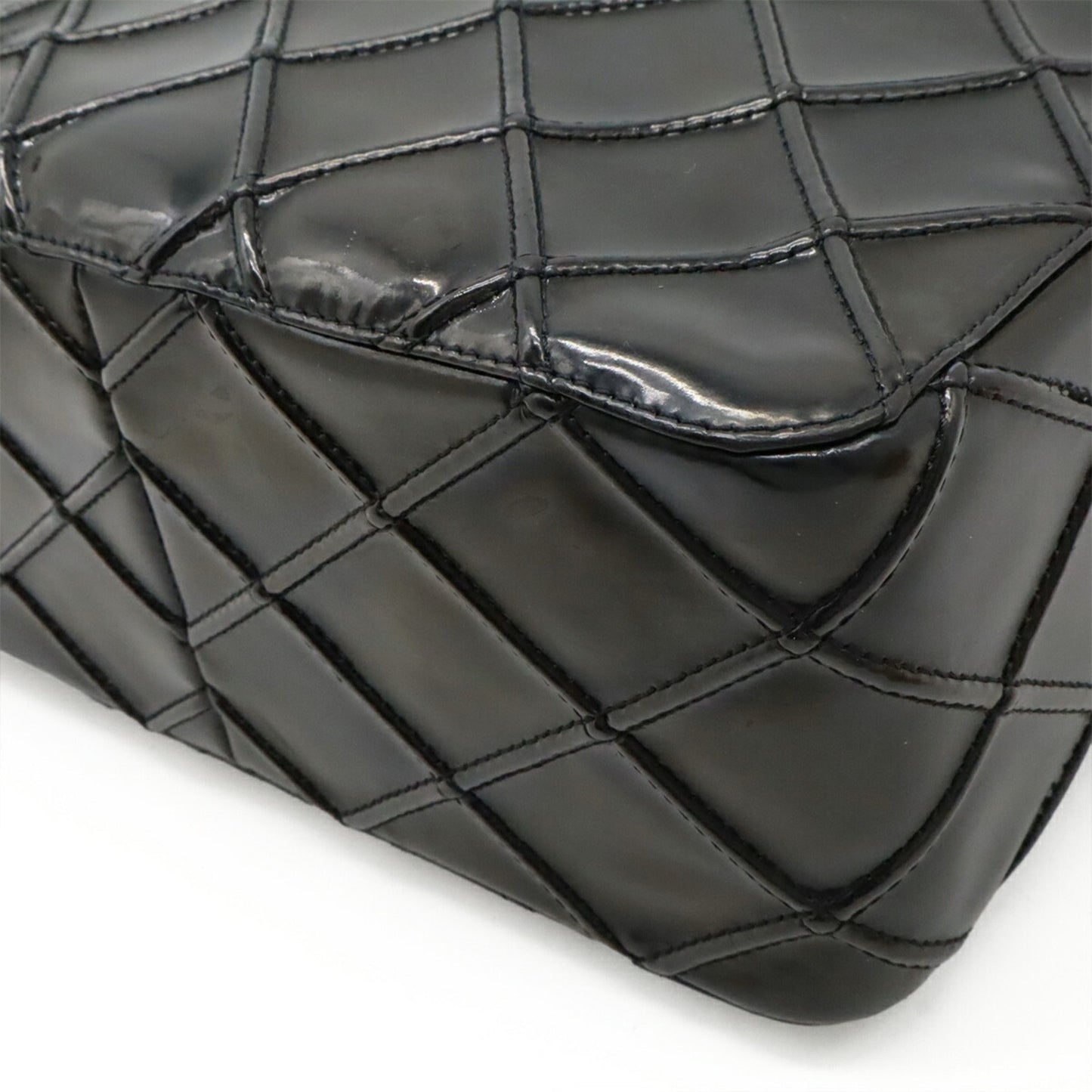 Chanel Bicolore Shoulder Bag In Enamel And Patent Leather