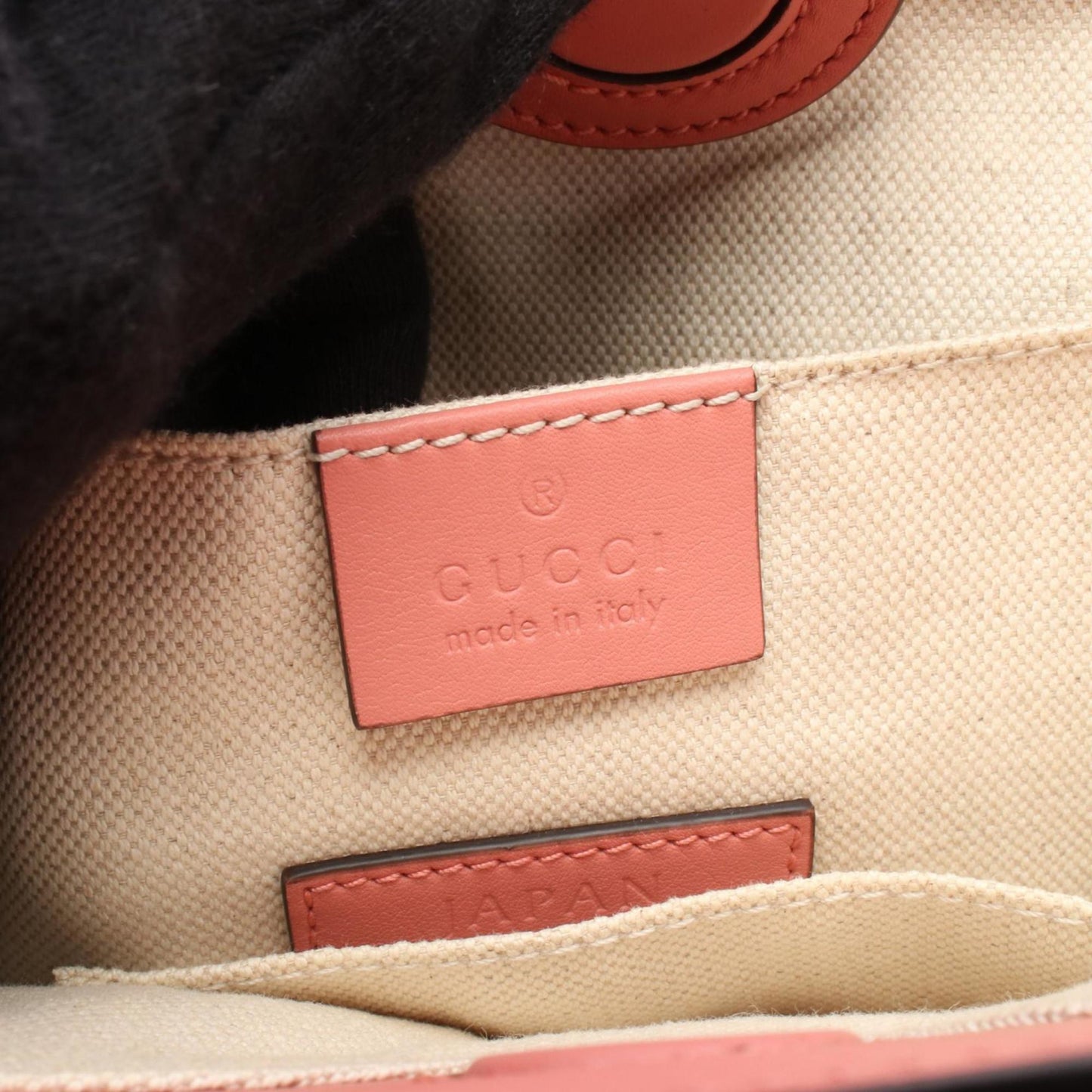 Gucci Gg Ribbon Handbag
