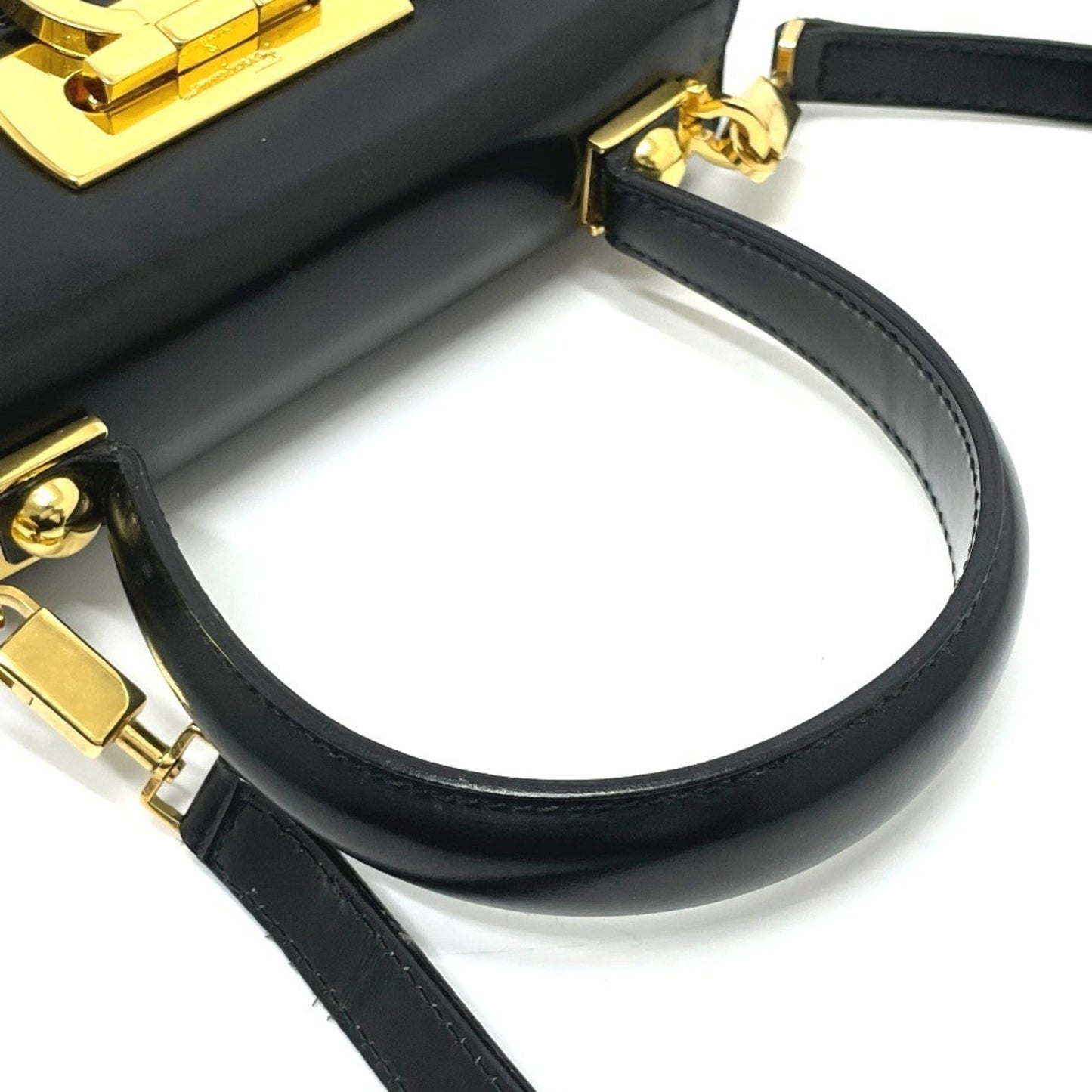 Salvatore Ferragamo Aq-212193 Gancini Shoulder Bag/Handbag