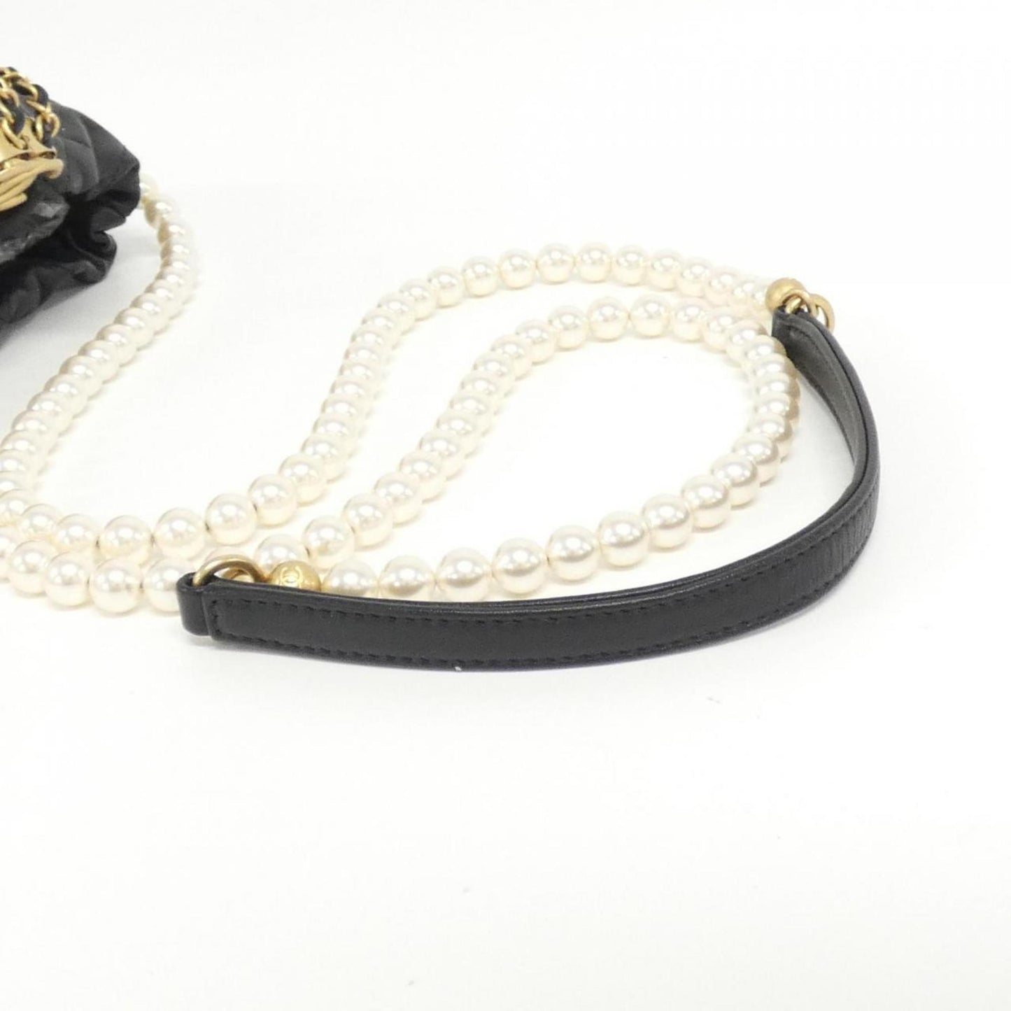 Chanel As2529 Shoulder Bag