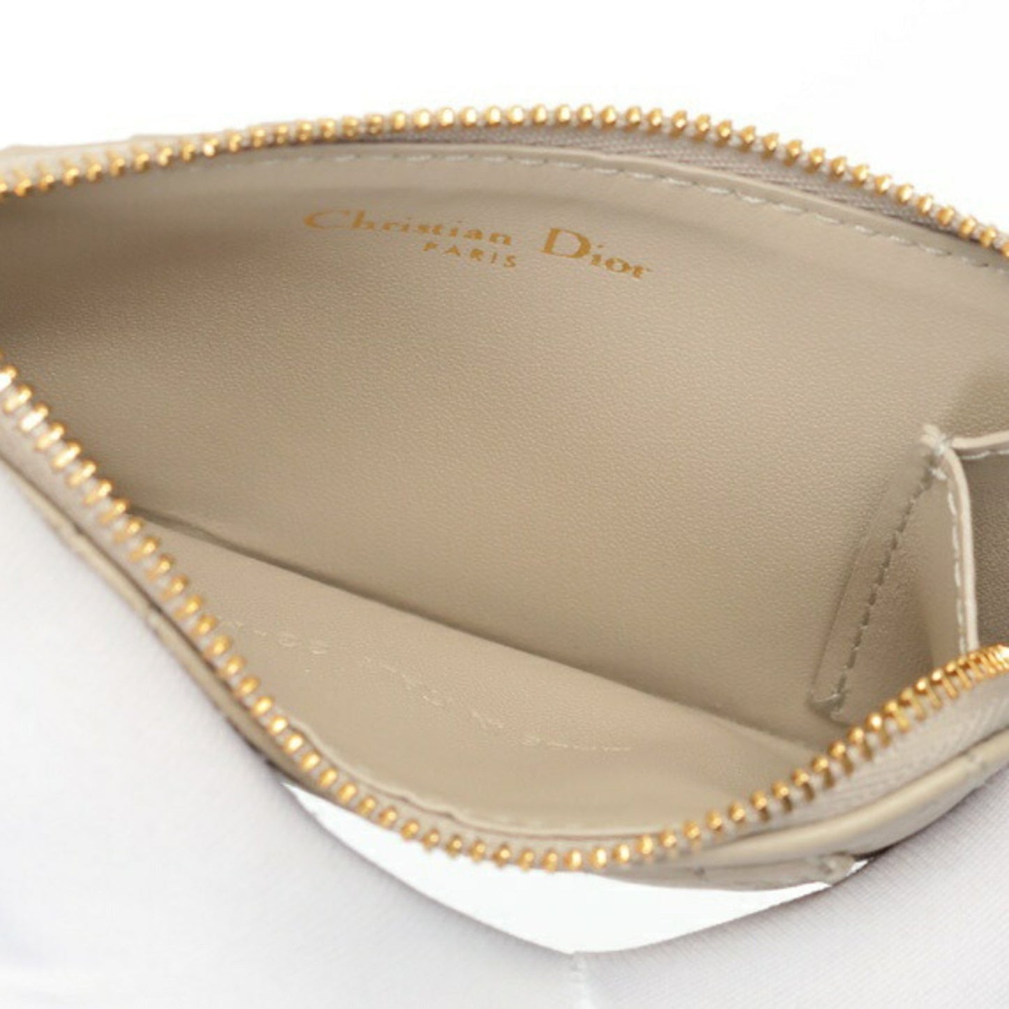 Christian Dior Dior Caro Cosmos Zip Card Holder Case S5131Uwhc_M116 Cannage Calfskin Beige K-157764