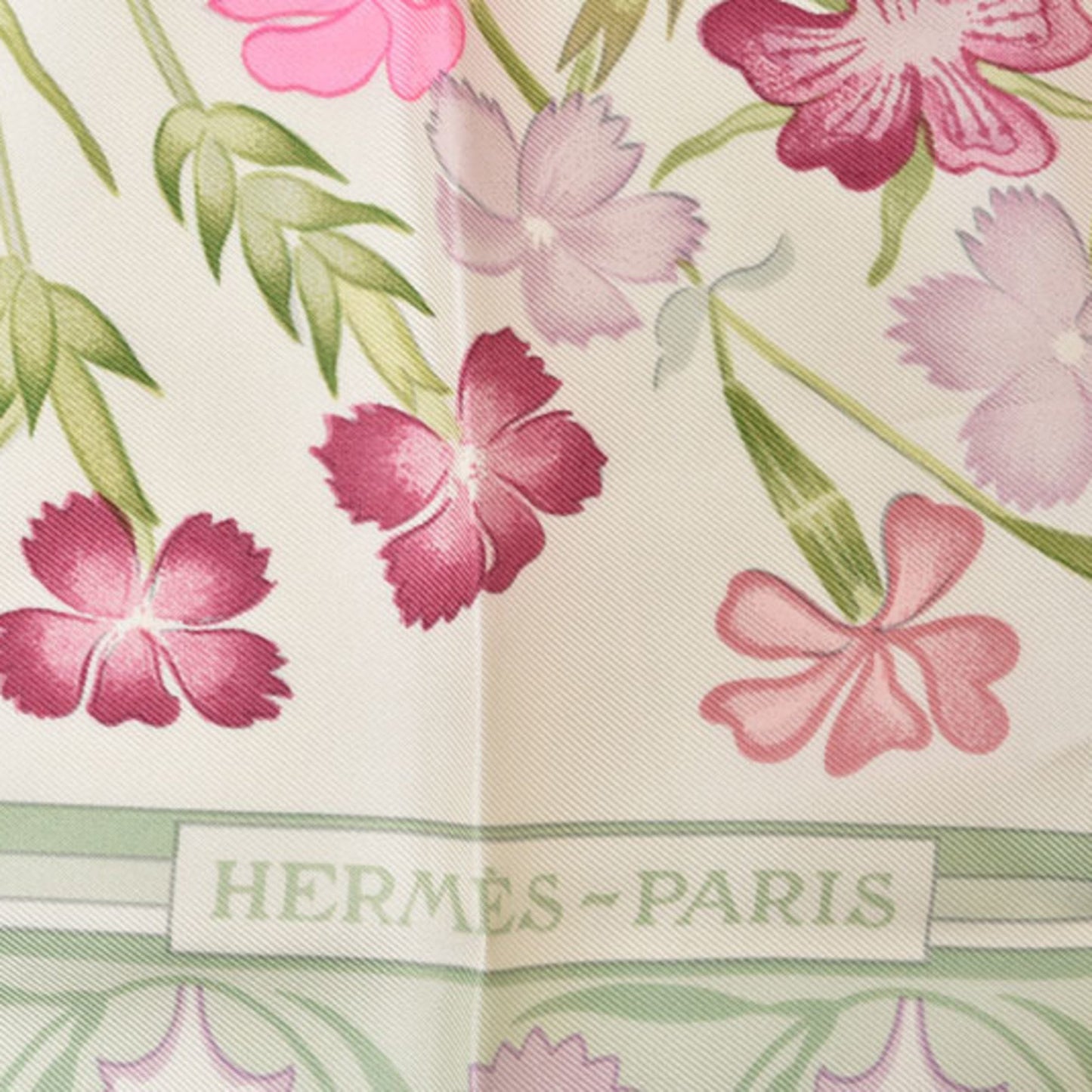 Hermes Scarf Muffler Hermes Carre 90 Silk Twill Oeilletssauvagesetautrescaryophyllees Wild