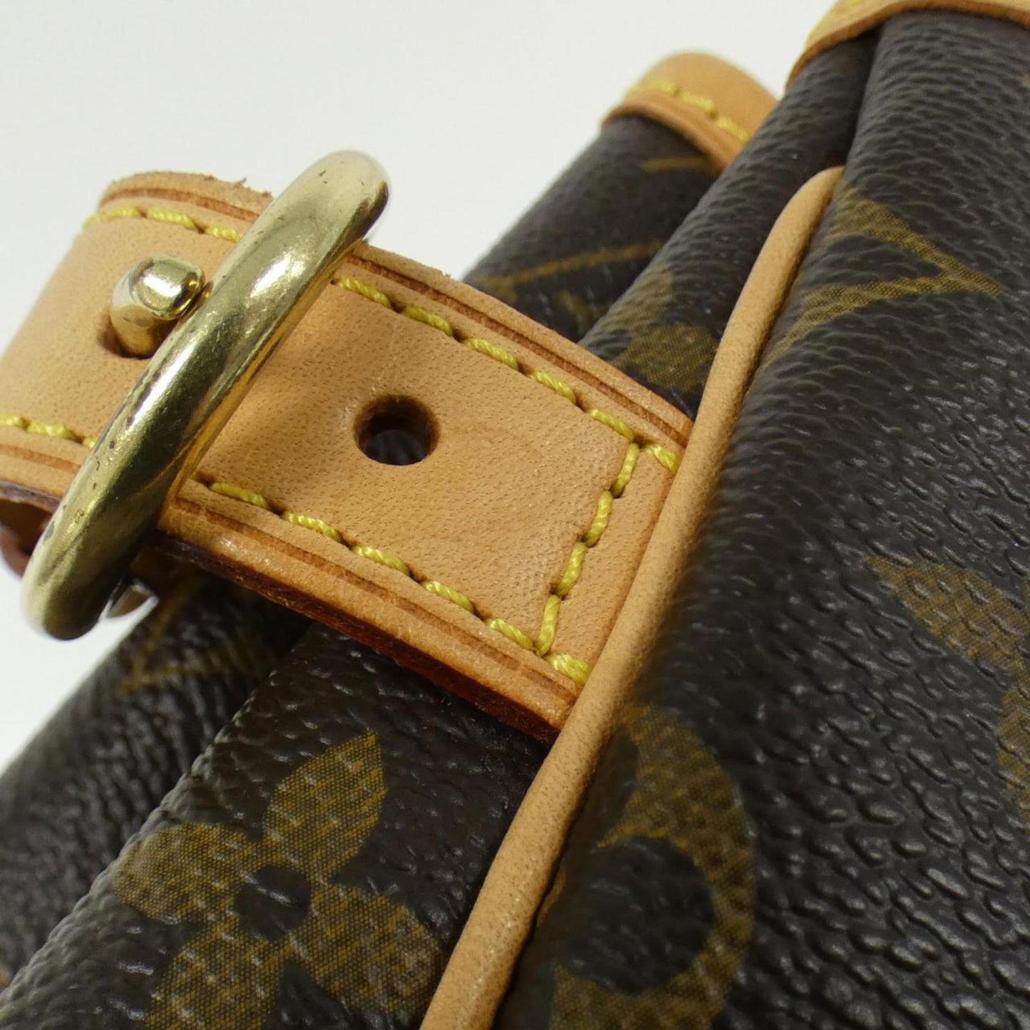 Louis Vuitton Monogram Batignolles M51156 Handbag
