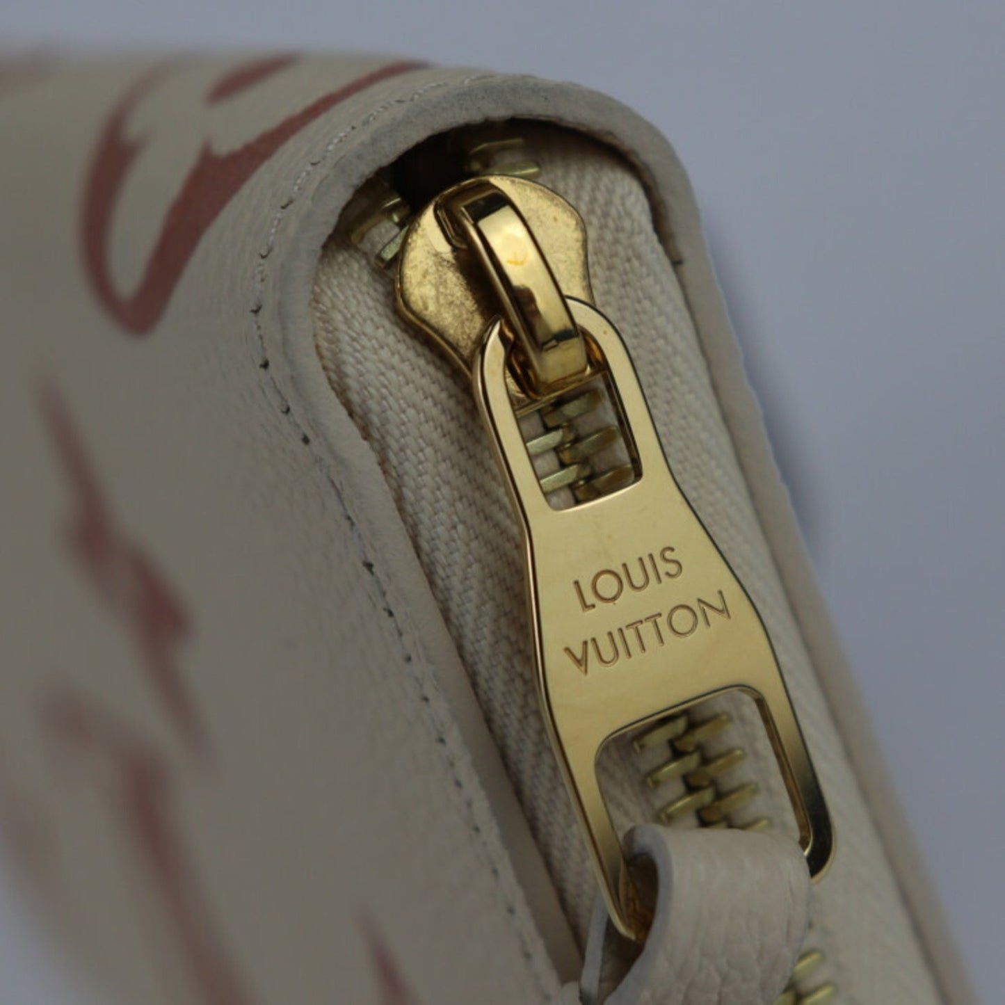 Louis Vuitton Louis Vuitton Zippy Wallet Long M81914 Monogram Empreinte Cream Rose Trianon Round