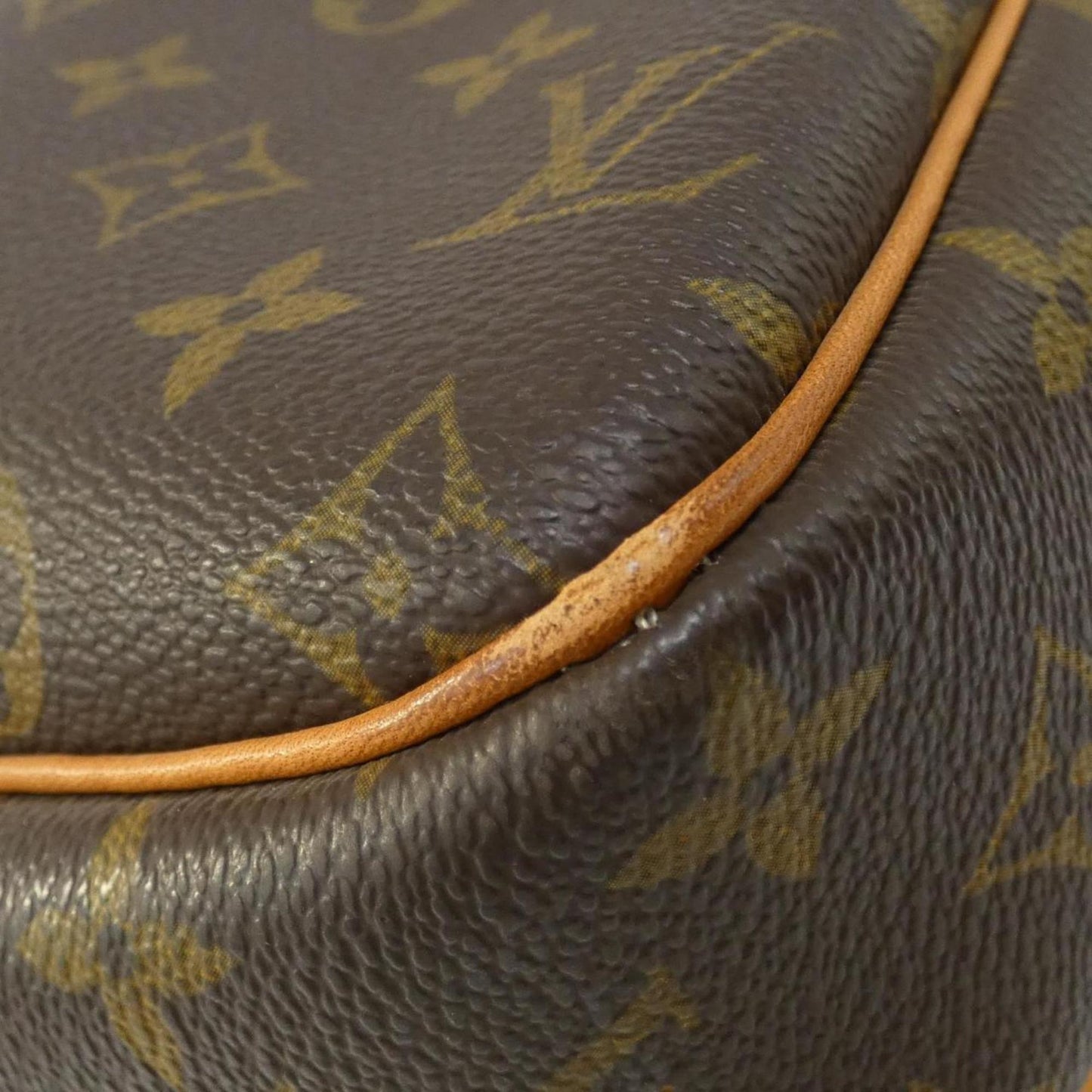 Louis Vuitton Monogram Reporter 37Cm M45252 Shoulder Bag