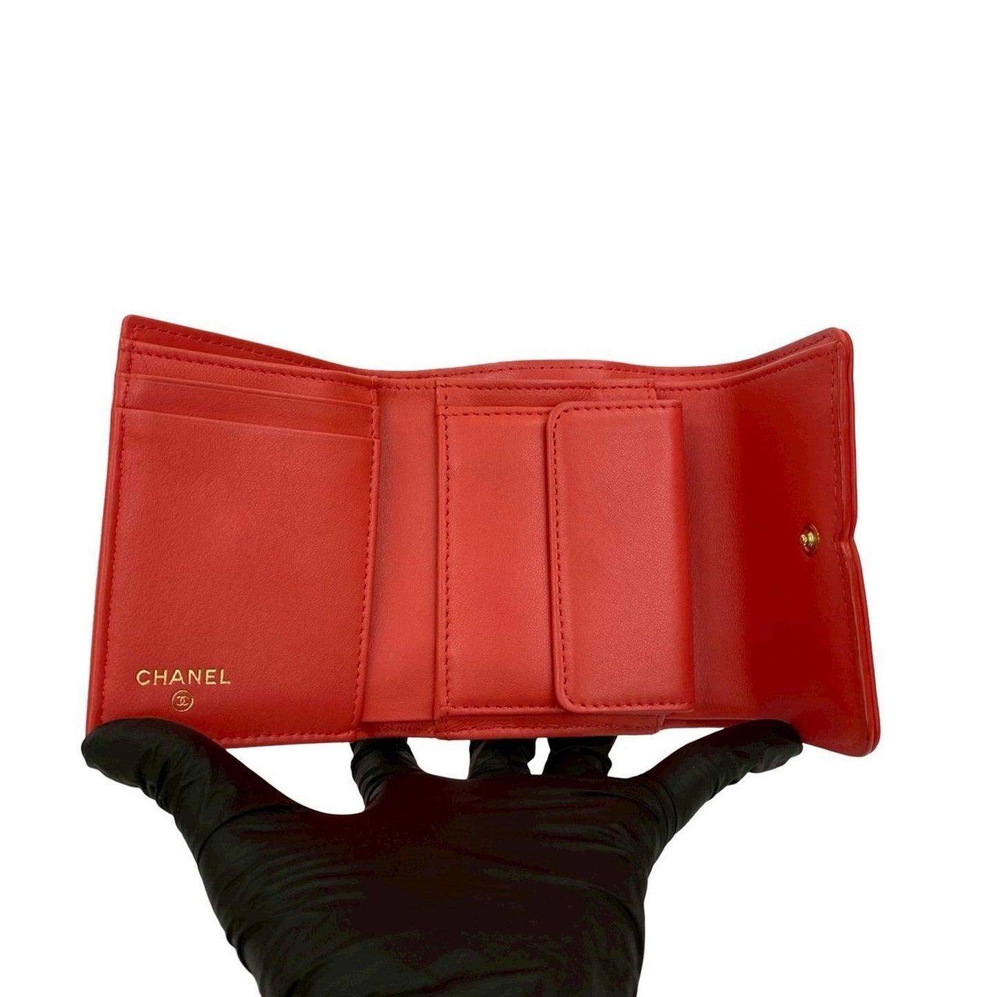 Chanel Cc Figurine Compact Wallet