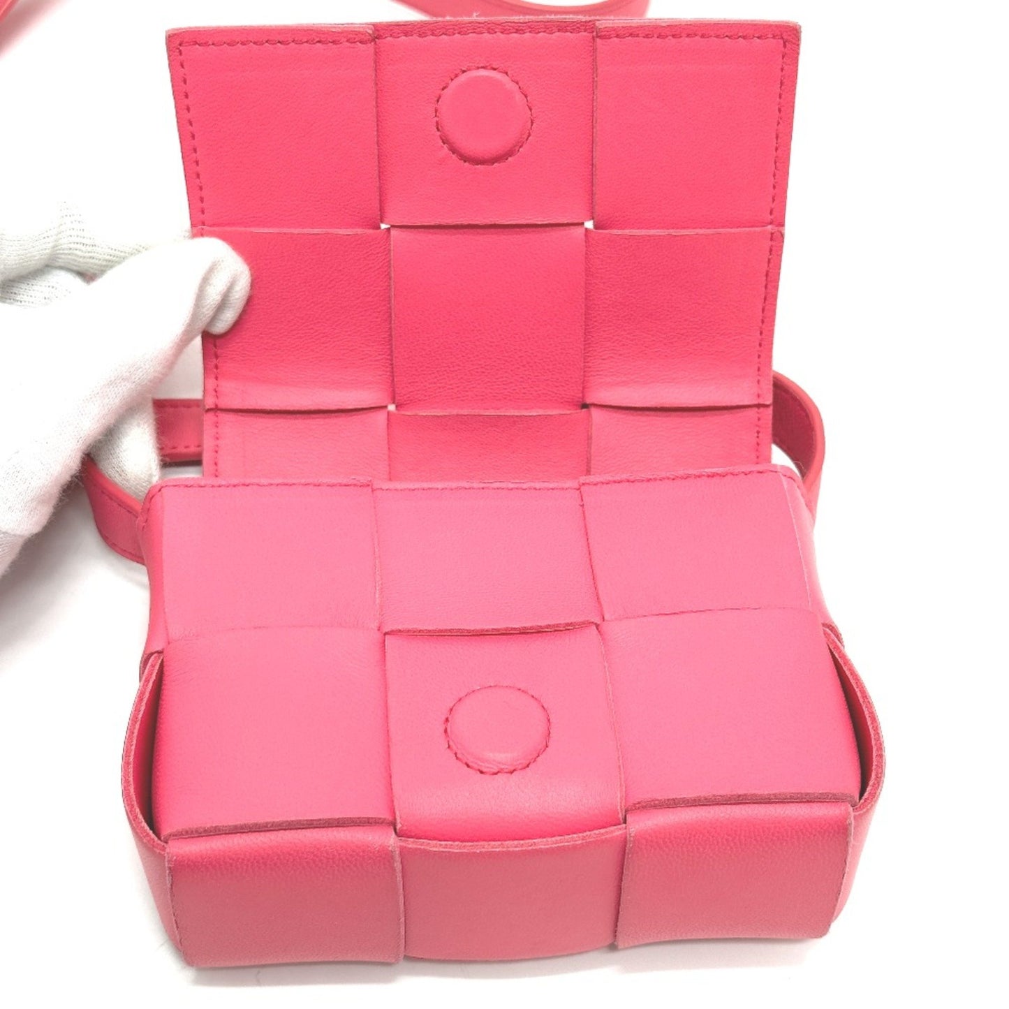 Bottega Veneta Maxi Intrecciato Crossbody Pochette Crossbody Shoulder Bag Pink