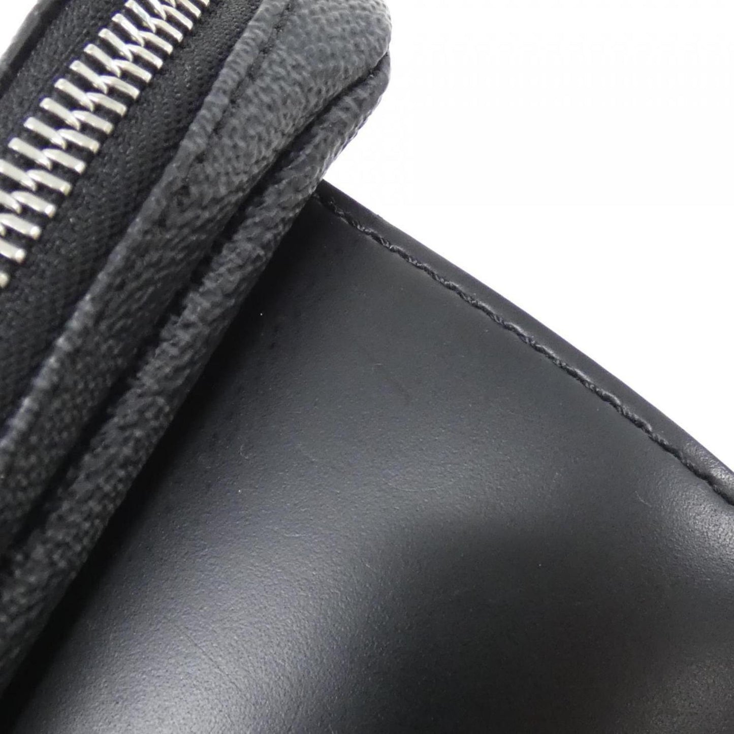 Louis Vuitton Damier Graphite Avenue Sling Bag N41719 Shoulder