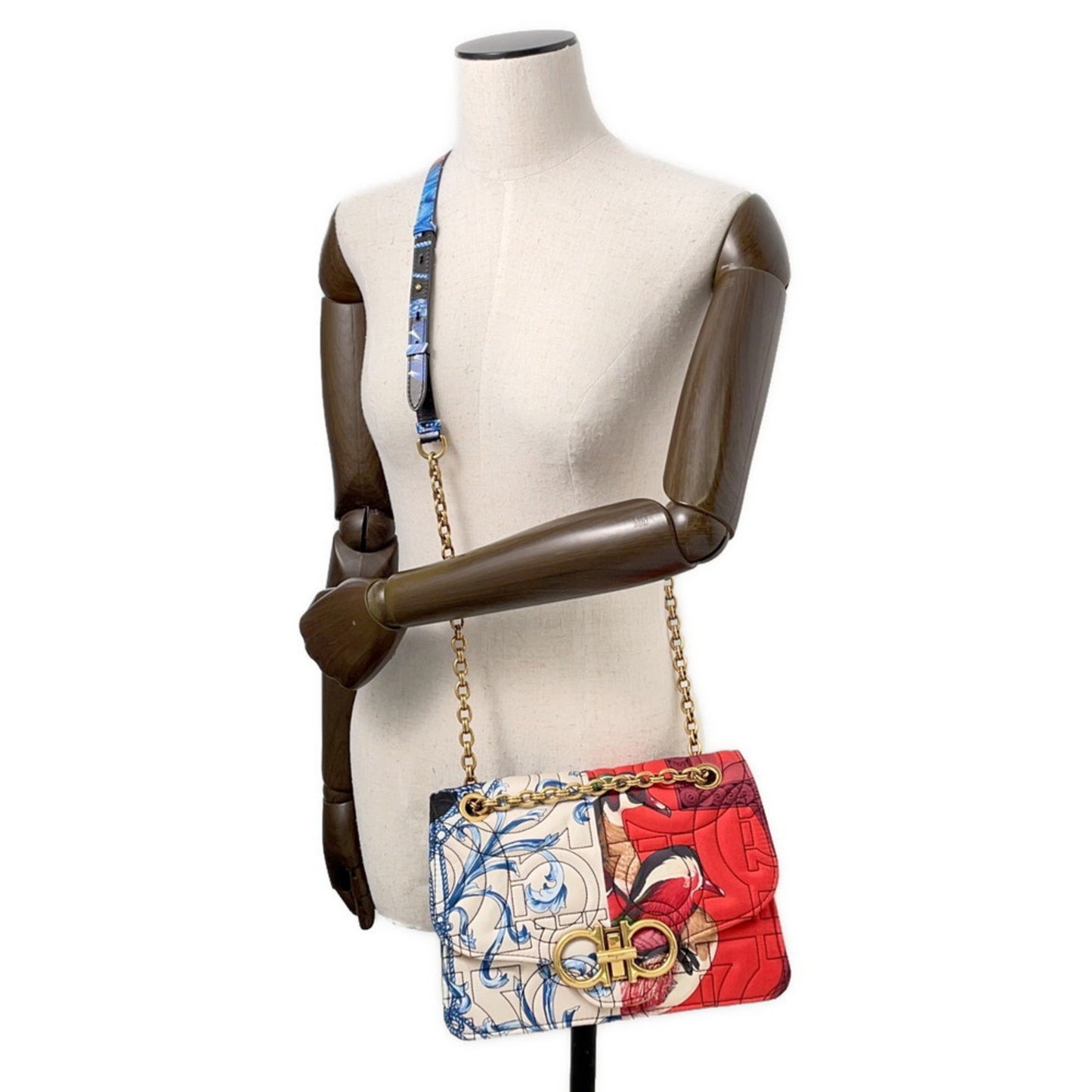 Salvatore Ferragamo Chain Shoulder Bag Gancini Nylon 21H454