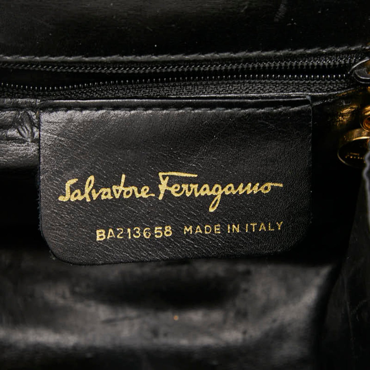 Salvatore Ferragamo Gancini Shoulder Bag In Black Leather