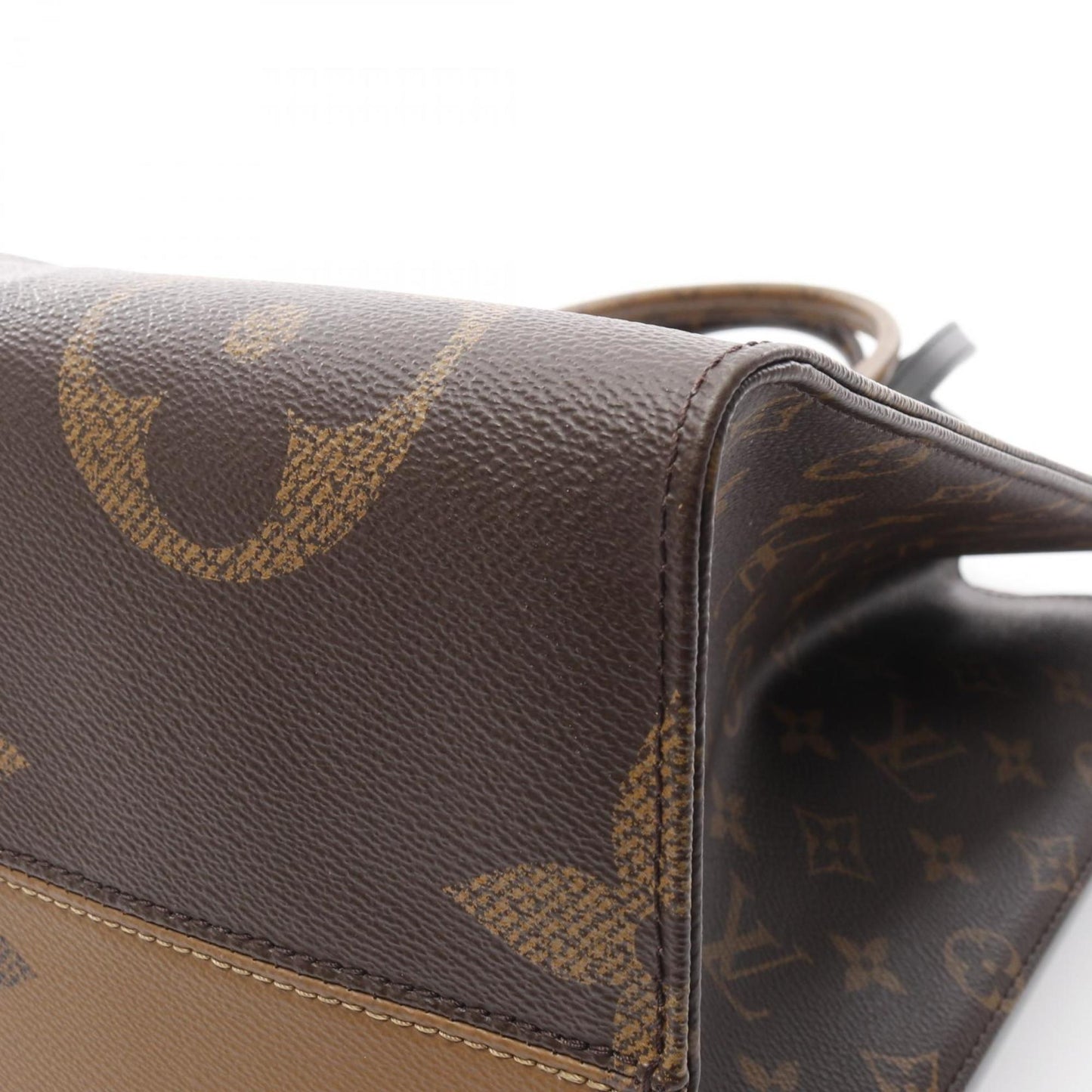 Louis Vuitton On The Go Gm Shoulder Bag Coated Canvas Leather Monogram Giant Reverse