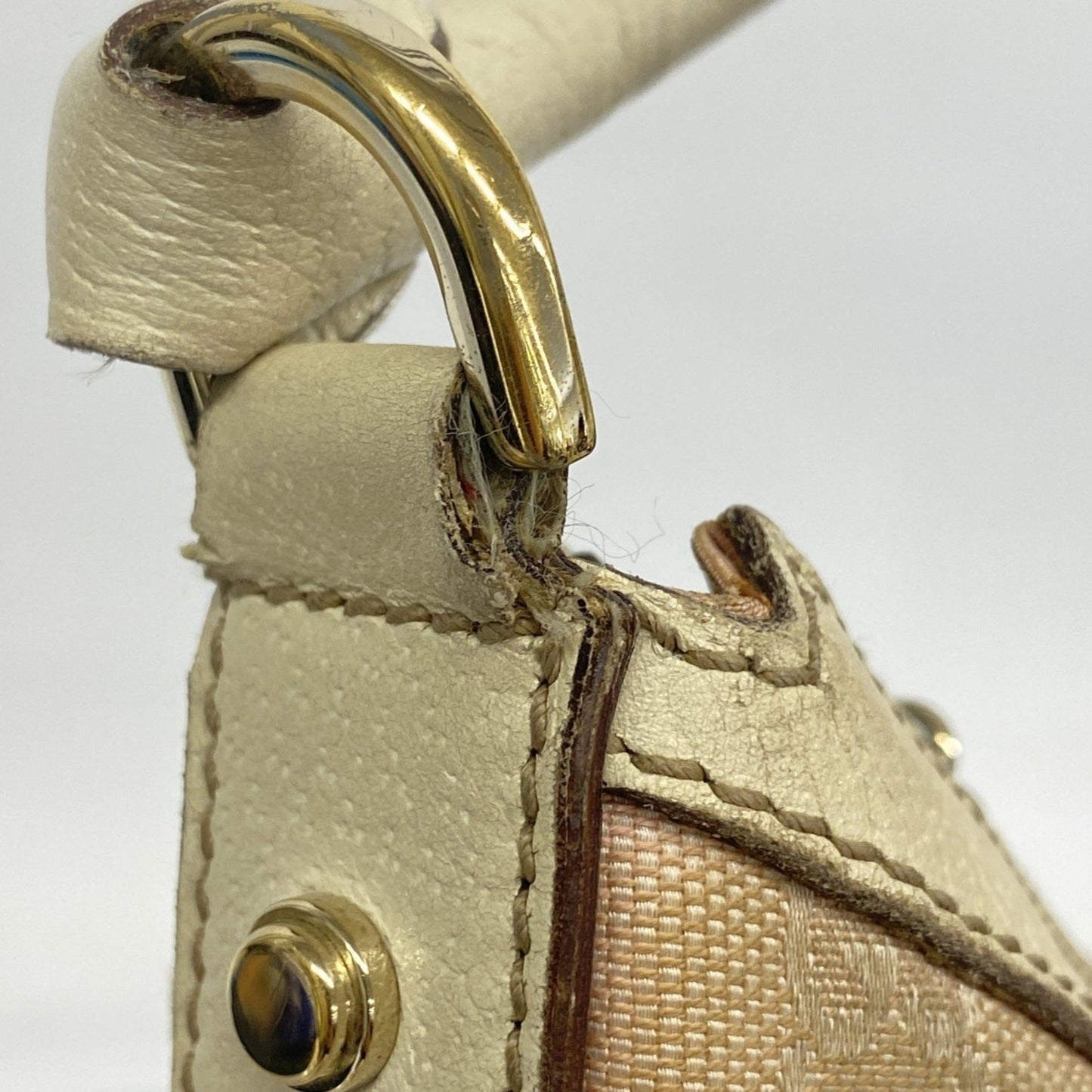 Gucci Gg Canvas Abbey Shoulder Bag 153025 Pink White Silver Champagne