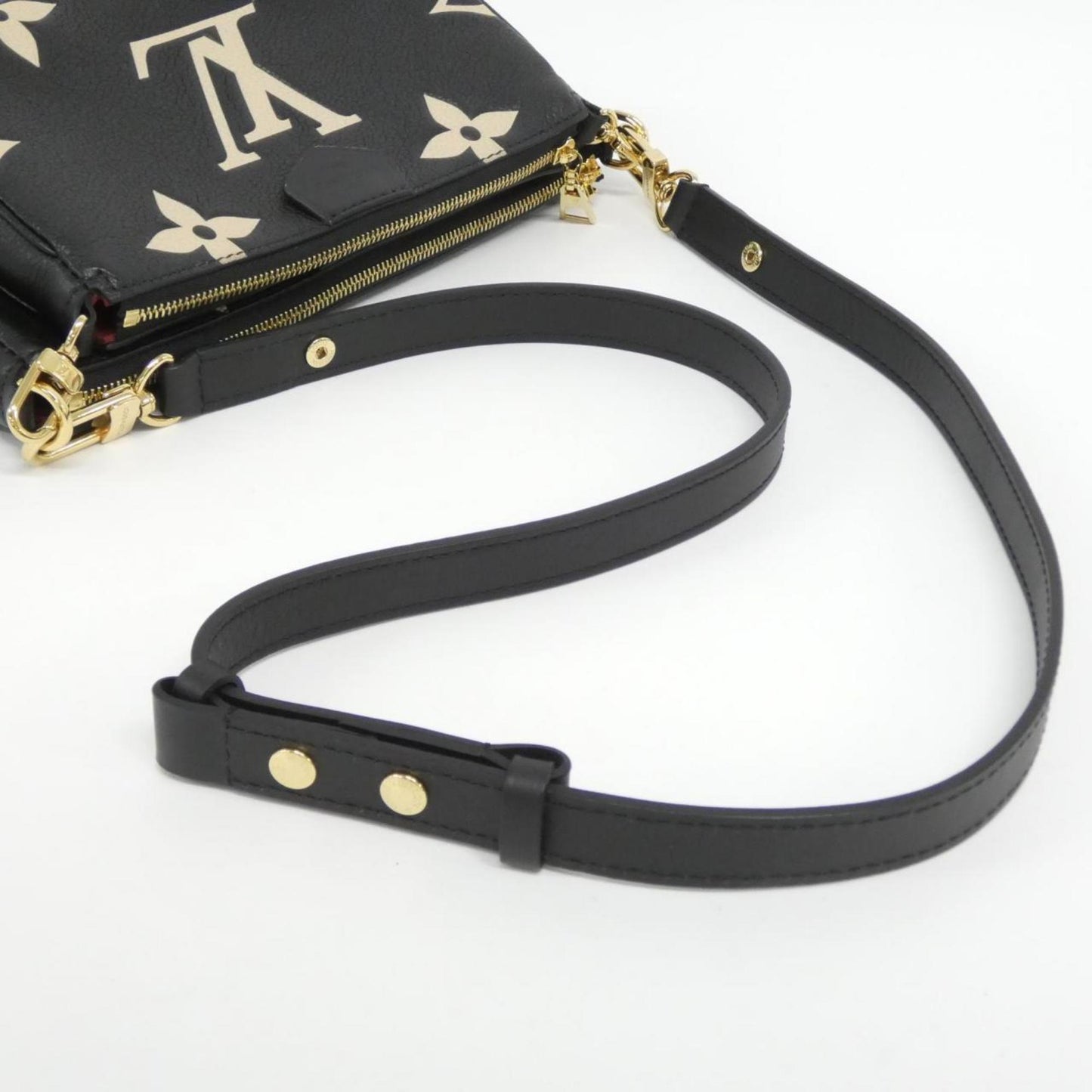 Louis Vuitton Two-Tone Monogram Empreinte Multi Pochette Accessoires Shoulder Bag M45777
