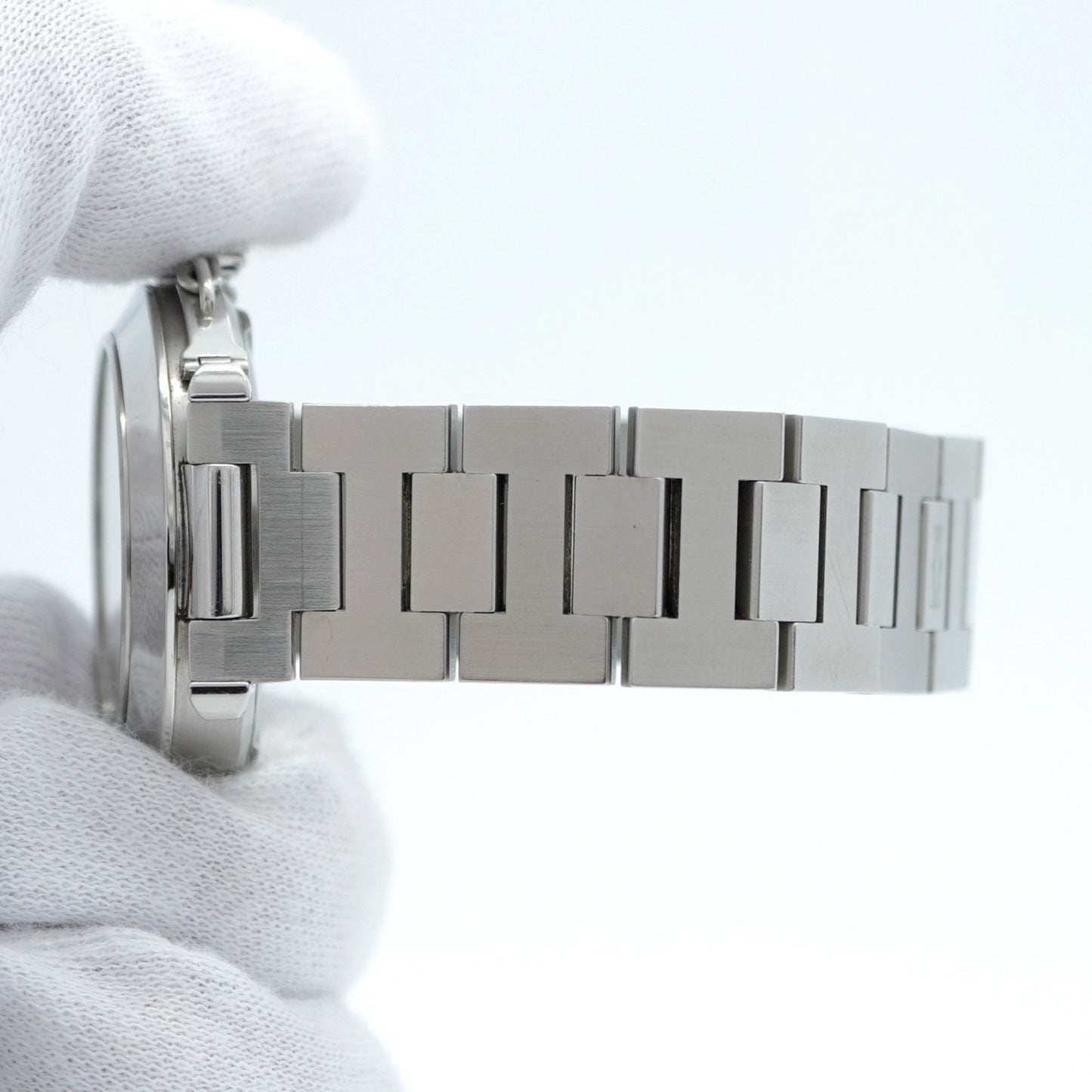 Cartier Pasha W31044M7 White Dial