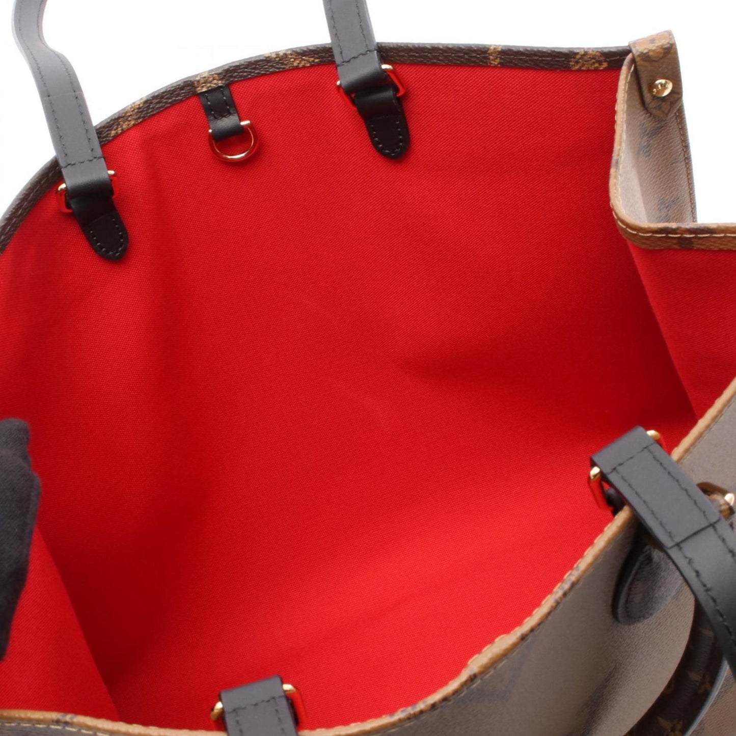 Louis Vuitton On The Go Mm Tote Bag In Coated Canvas And Leather With Monogram Giant Reverse Pattern