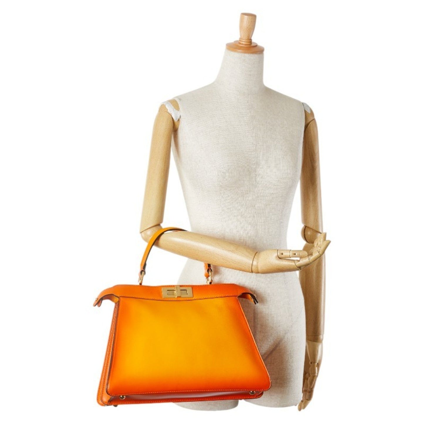 Fendi Peekaboo Iseeu Medium Handbag 8Bn321 Orange Leather