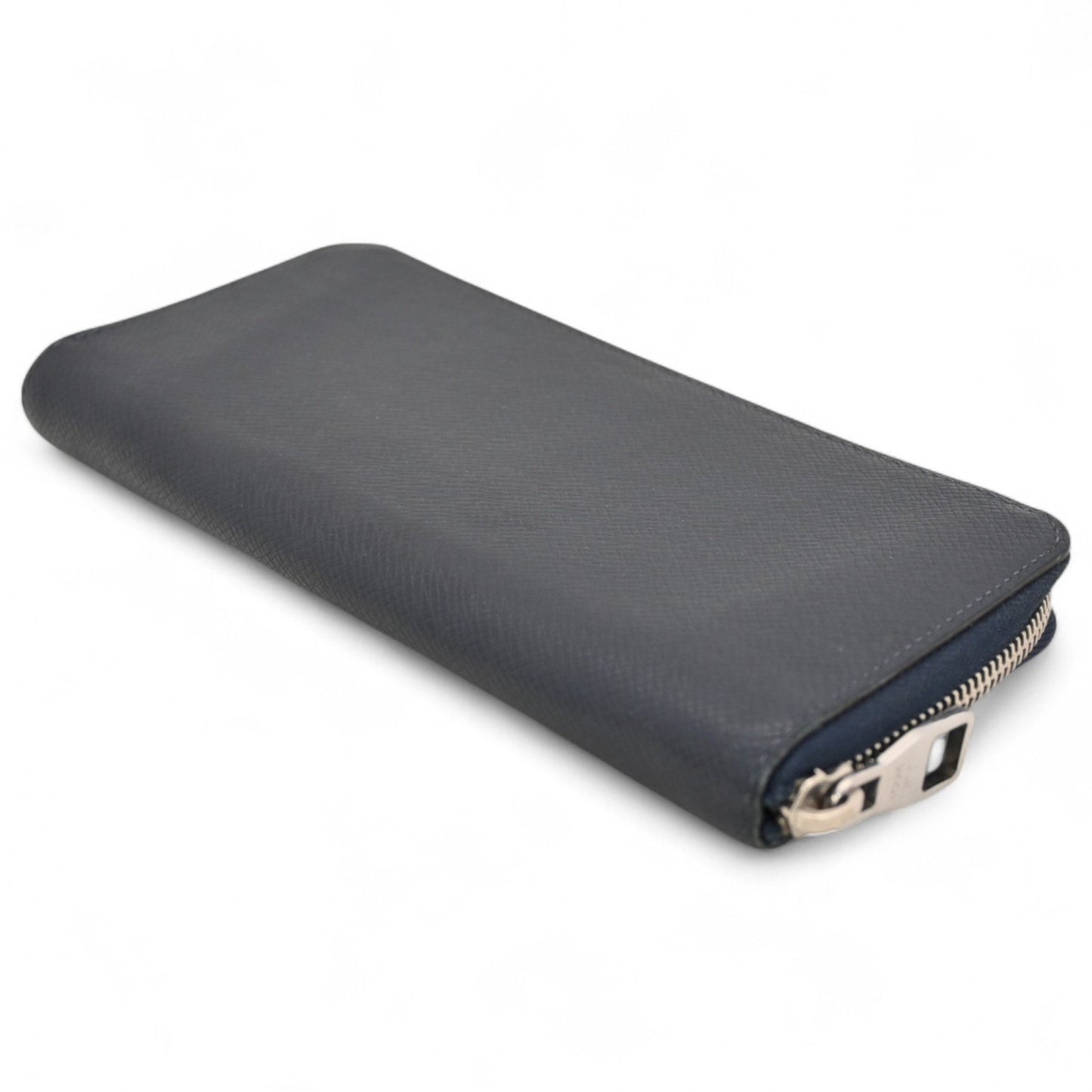 Louis Vuitton Taiga Vertical Blue Marine Long Wallet
