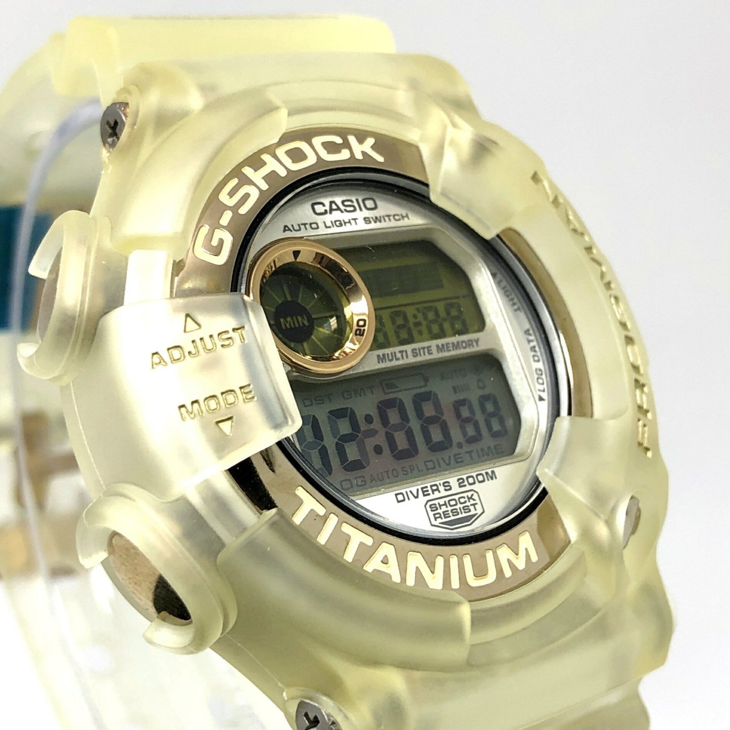 G-Shock Casio Watch Dw-9900Wc-9T Frogman Wccs White Skeleton Titanium Case Double Manta El Gold