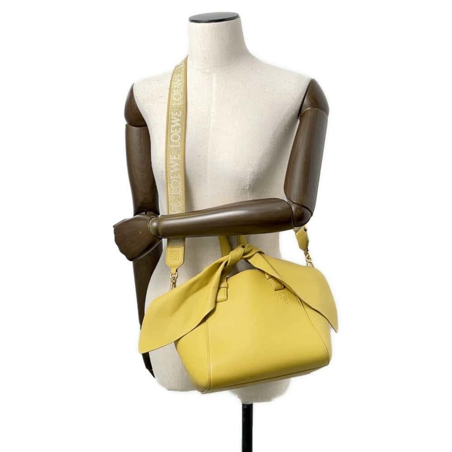 Loewe Handbag Hammock Nugget Bunny Leather A538H04X09 2Way