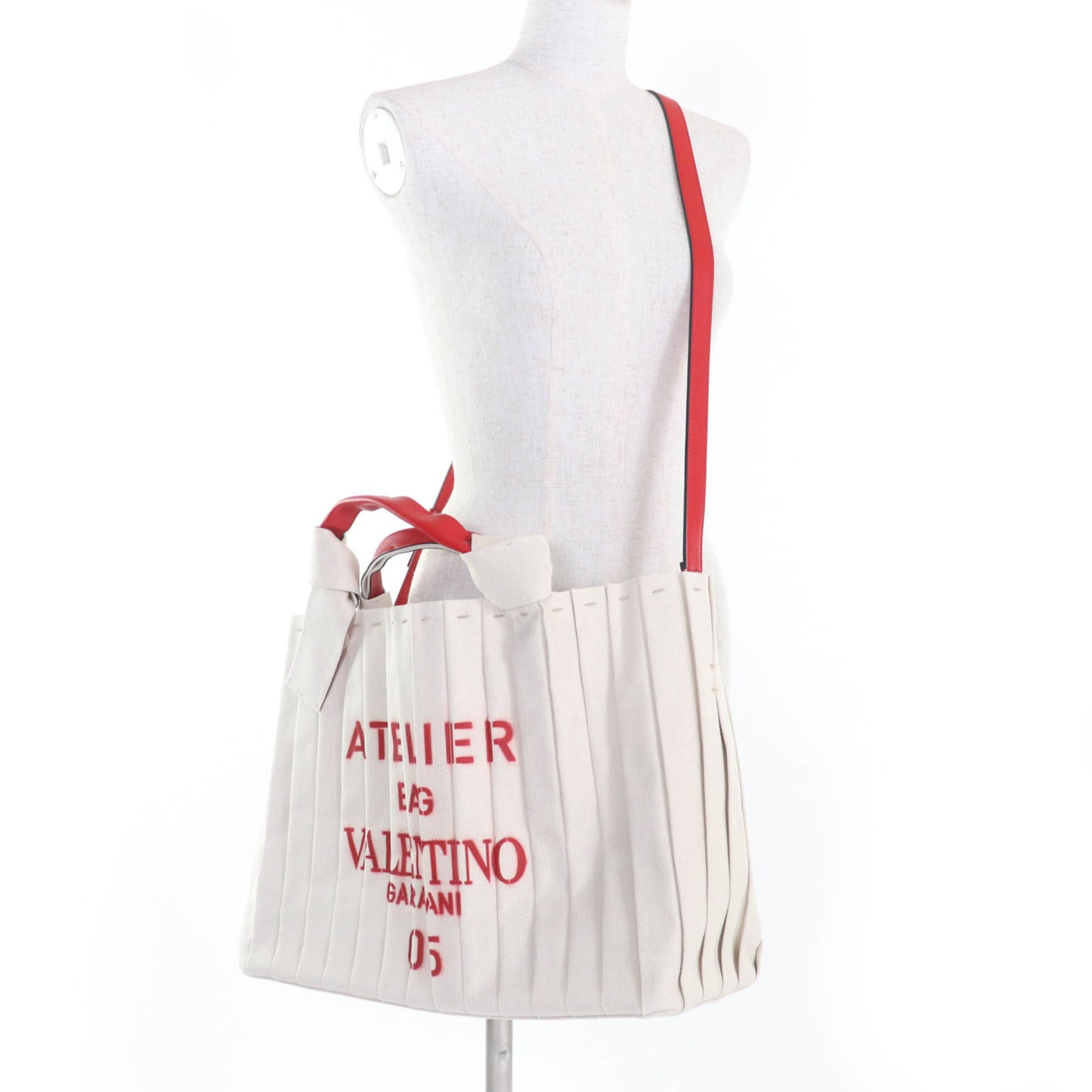 Valentino Garavani Atelier Bag
