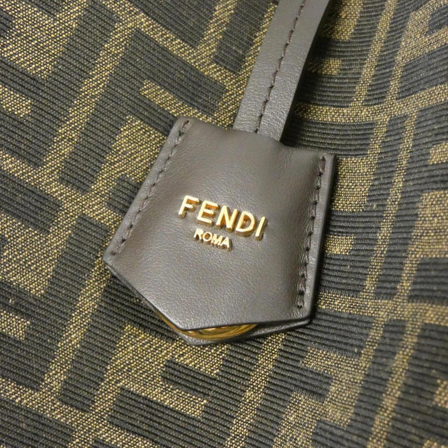 Fendi Origami 8Bh414 Afpm Shoulder Bag