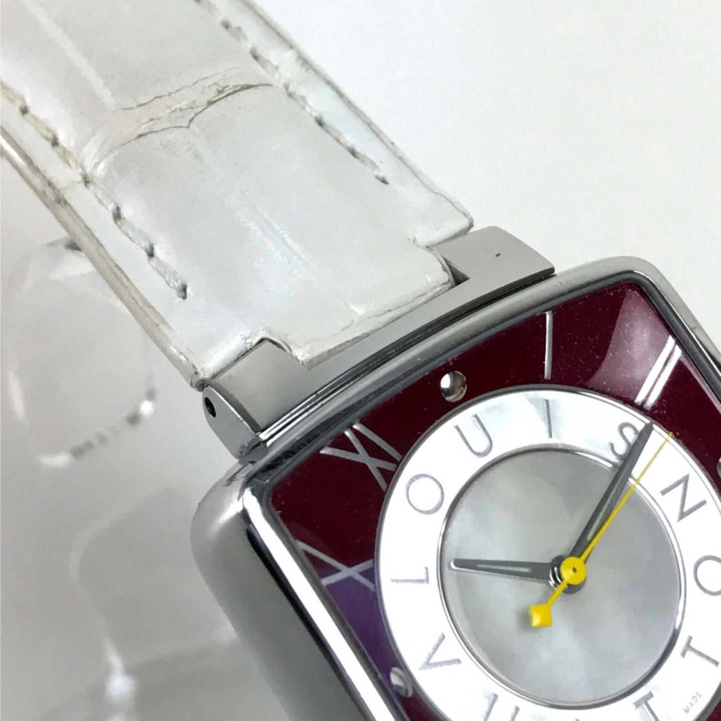 Louis Vuitton Q221J Quartz Wristwatch Silver Wine Red Based